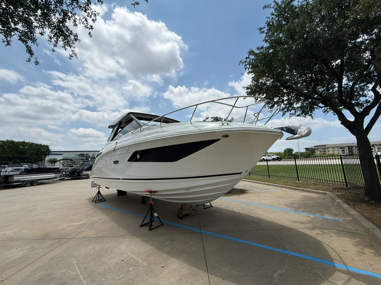 2026 Sea Ray Sundancer 320 Image Thumbnail #1