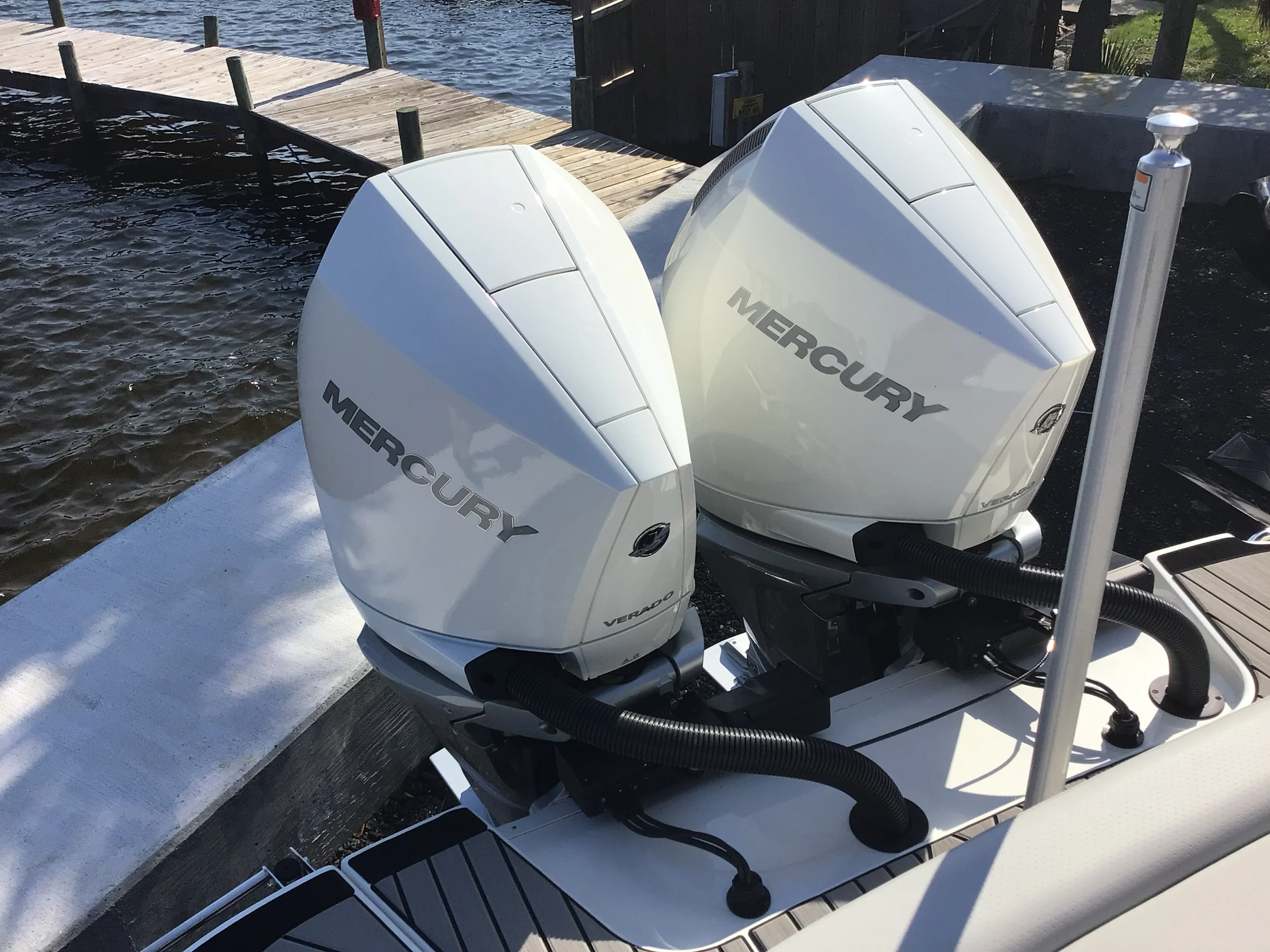 2026 Sea Ray SLX 280 Outboard Image Thumbnail #11
