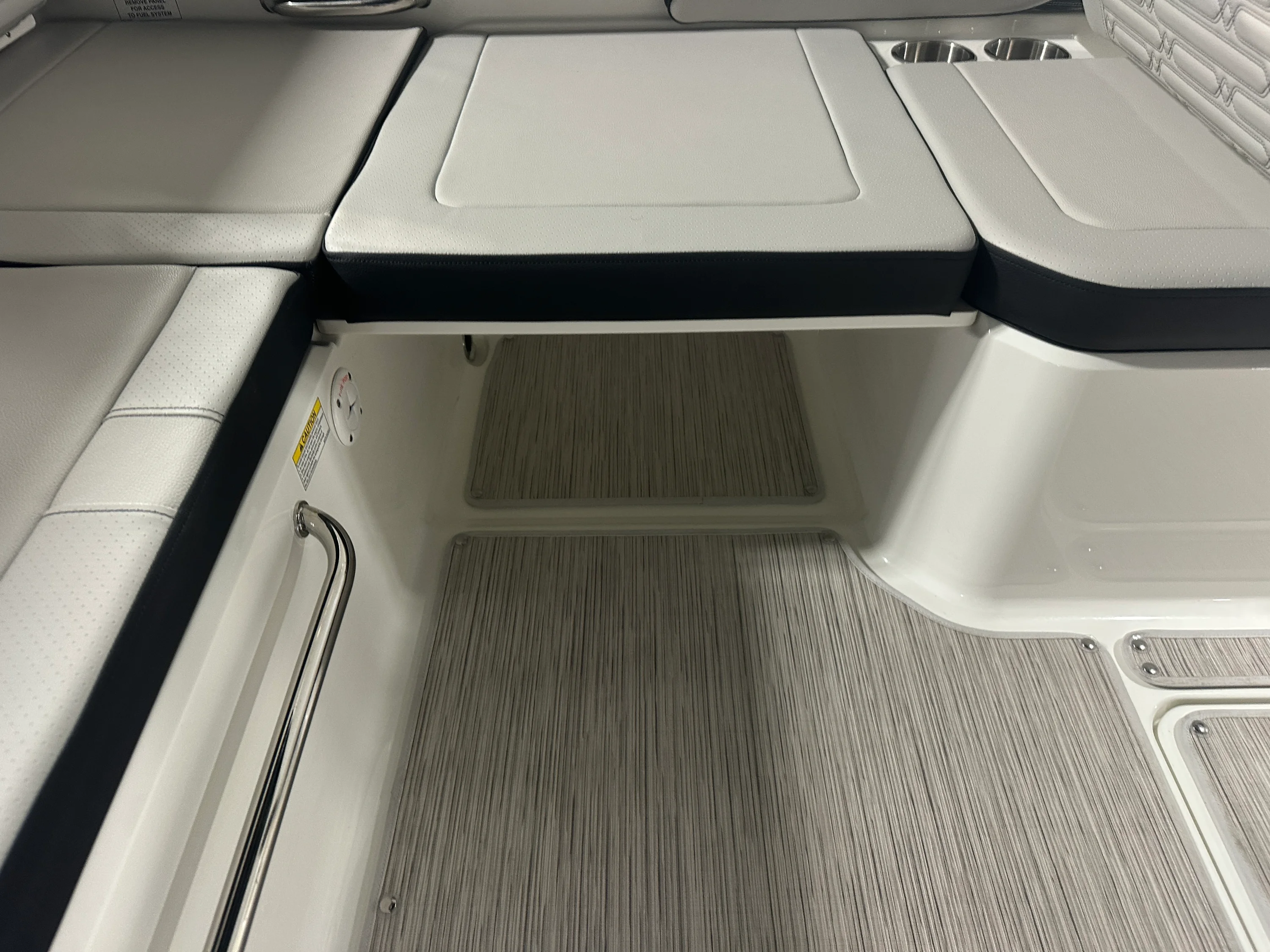 2026 Sea Ray SPX 210 Image Thumbnail #32