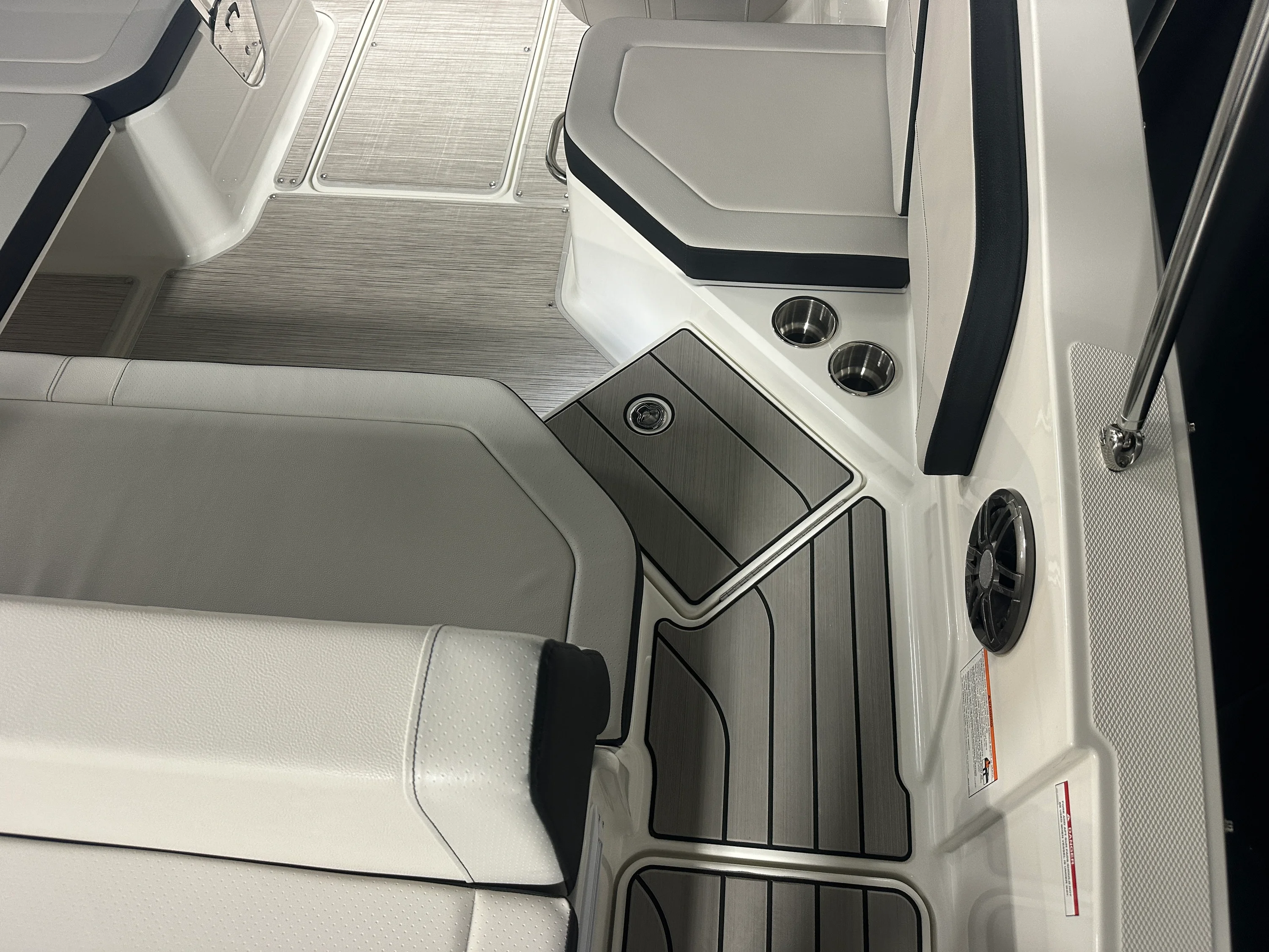 2026 Sea Ray SPX 210 Image Thumbnail #19