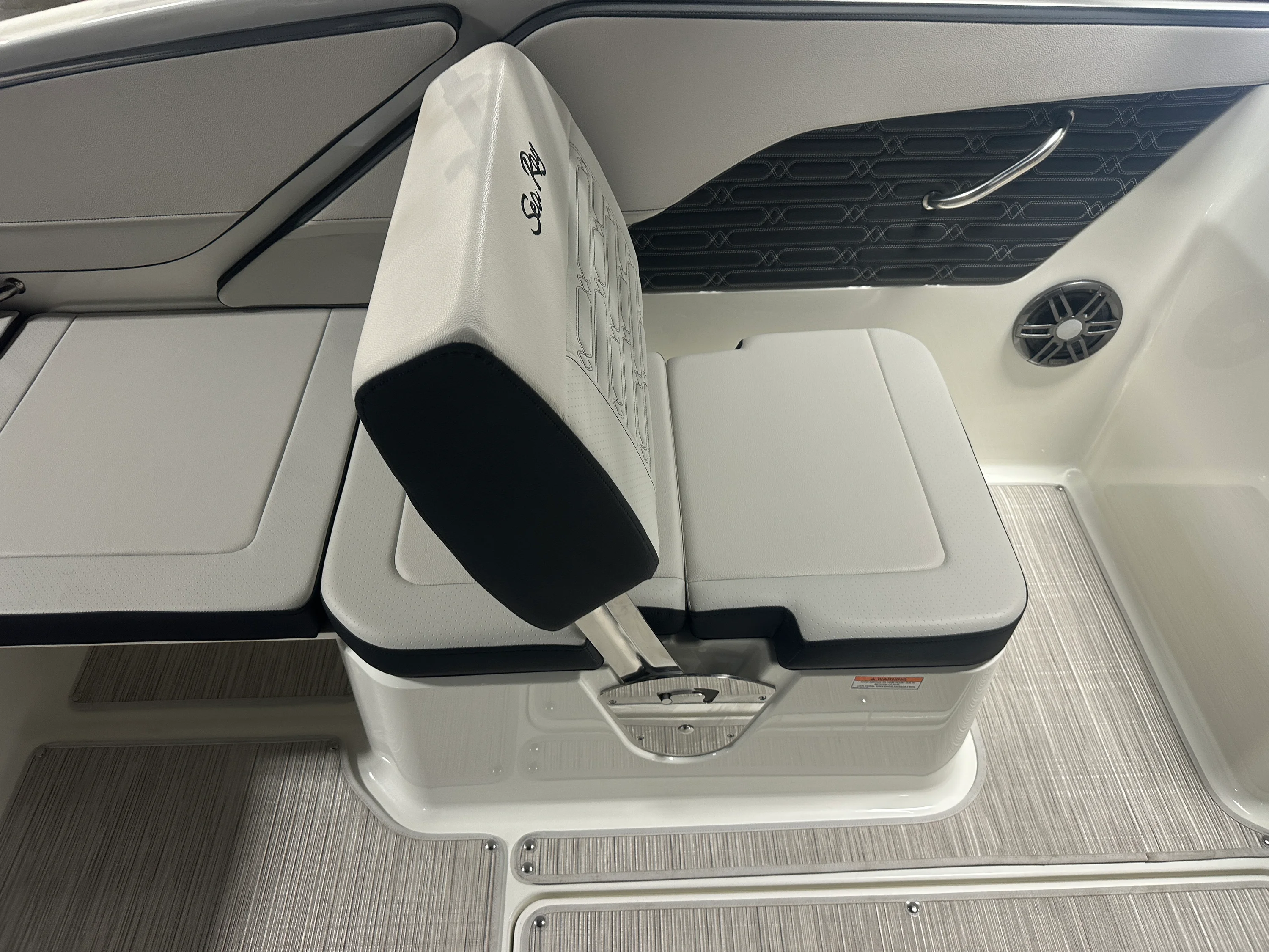 2026 Sea Ray SPX 210 Image Thumbnail #34