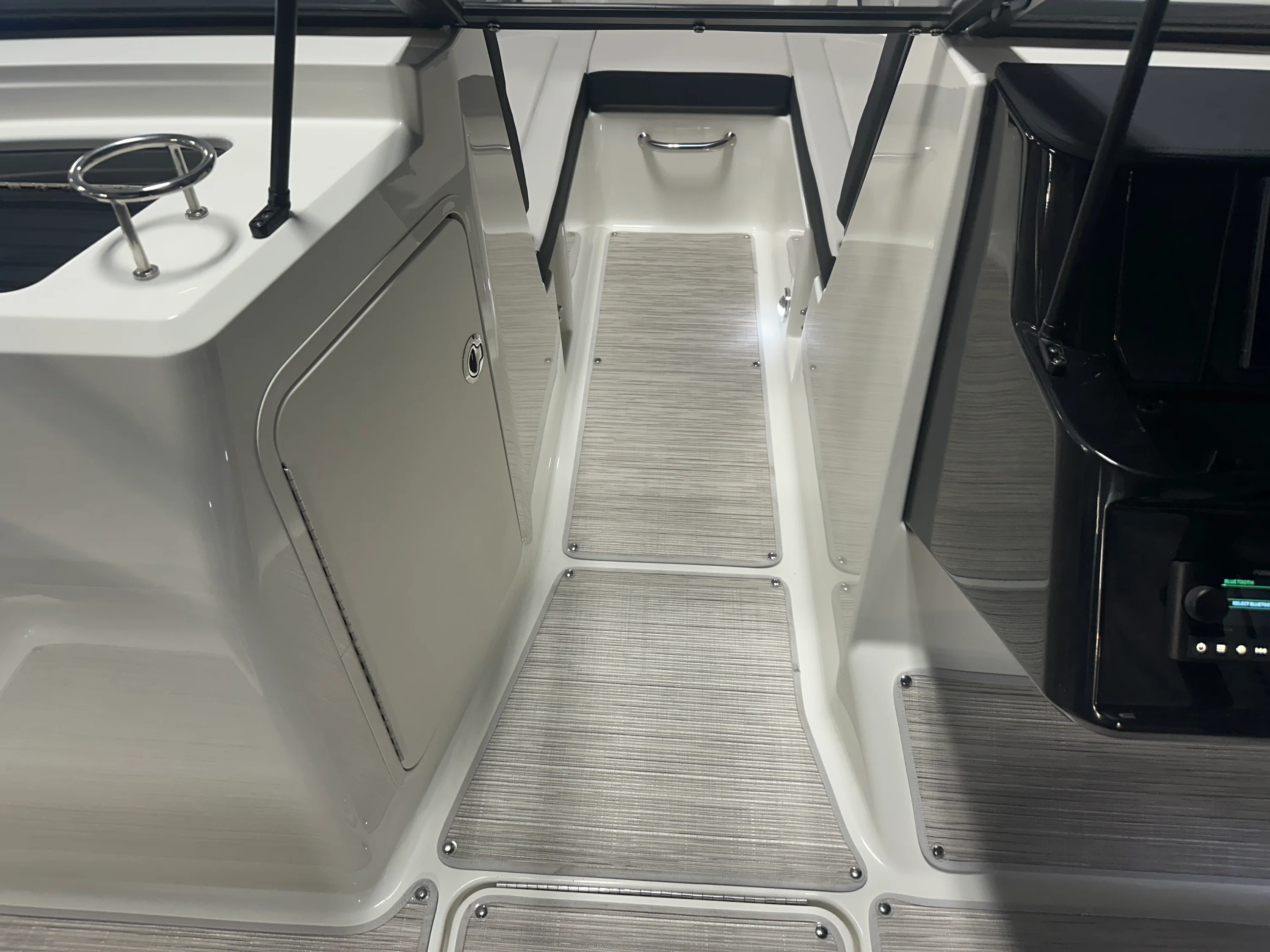 2026 Sea Ray SPX 210 Image Thumbnail #52