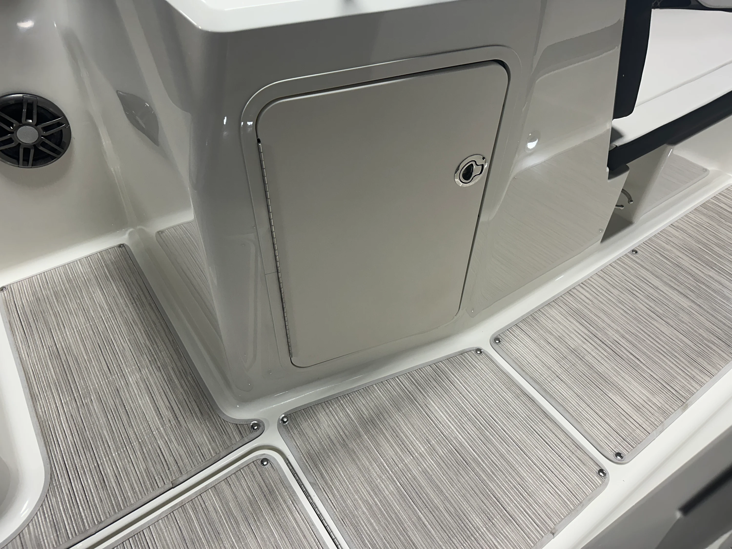 2026 Sea Ray SPX 210 Image Thumbnail #53