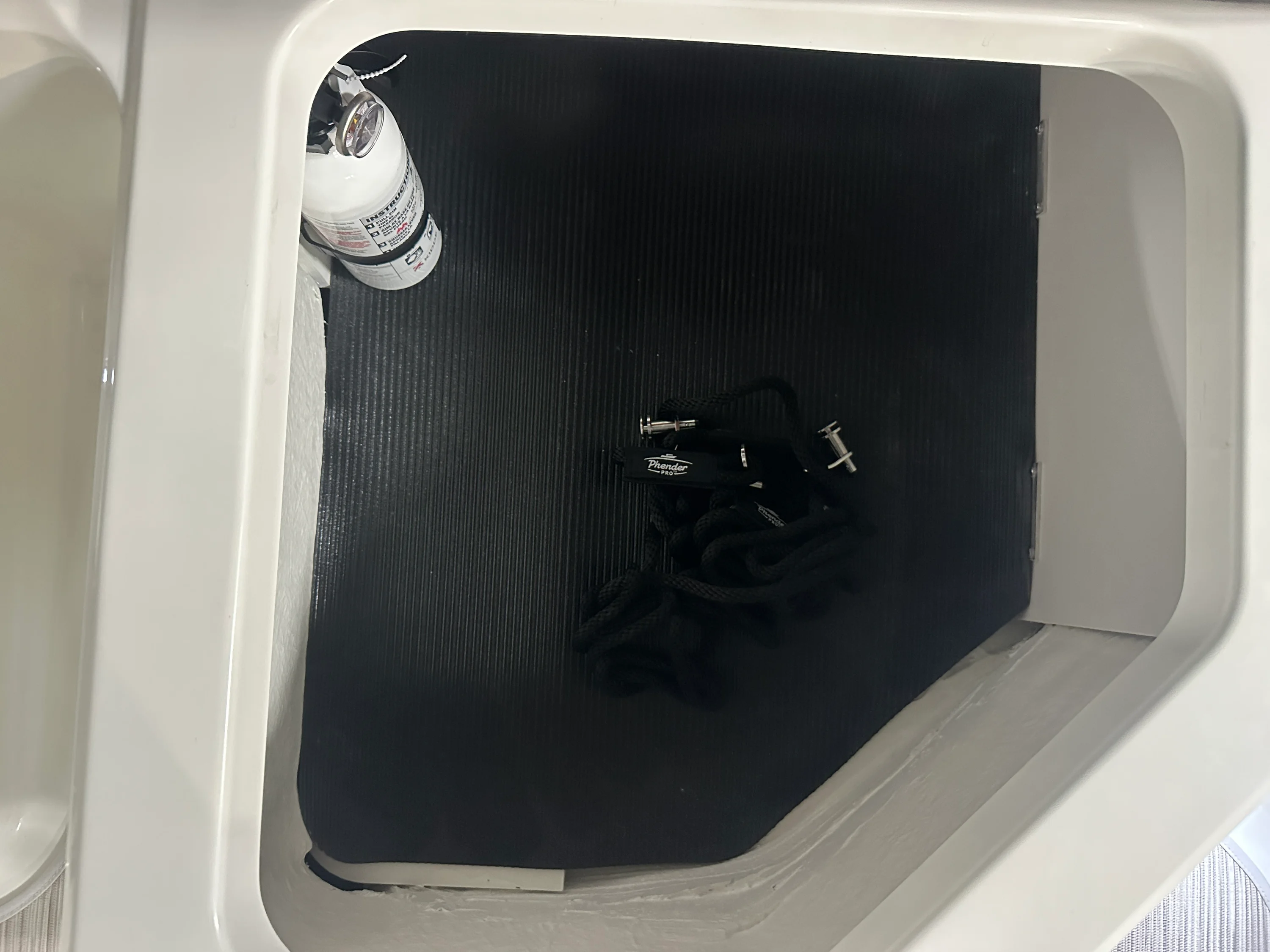 2026 Sea Ray SPX 210 Image Thumbnail #22