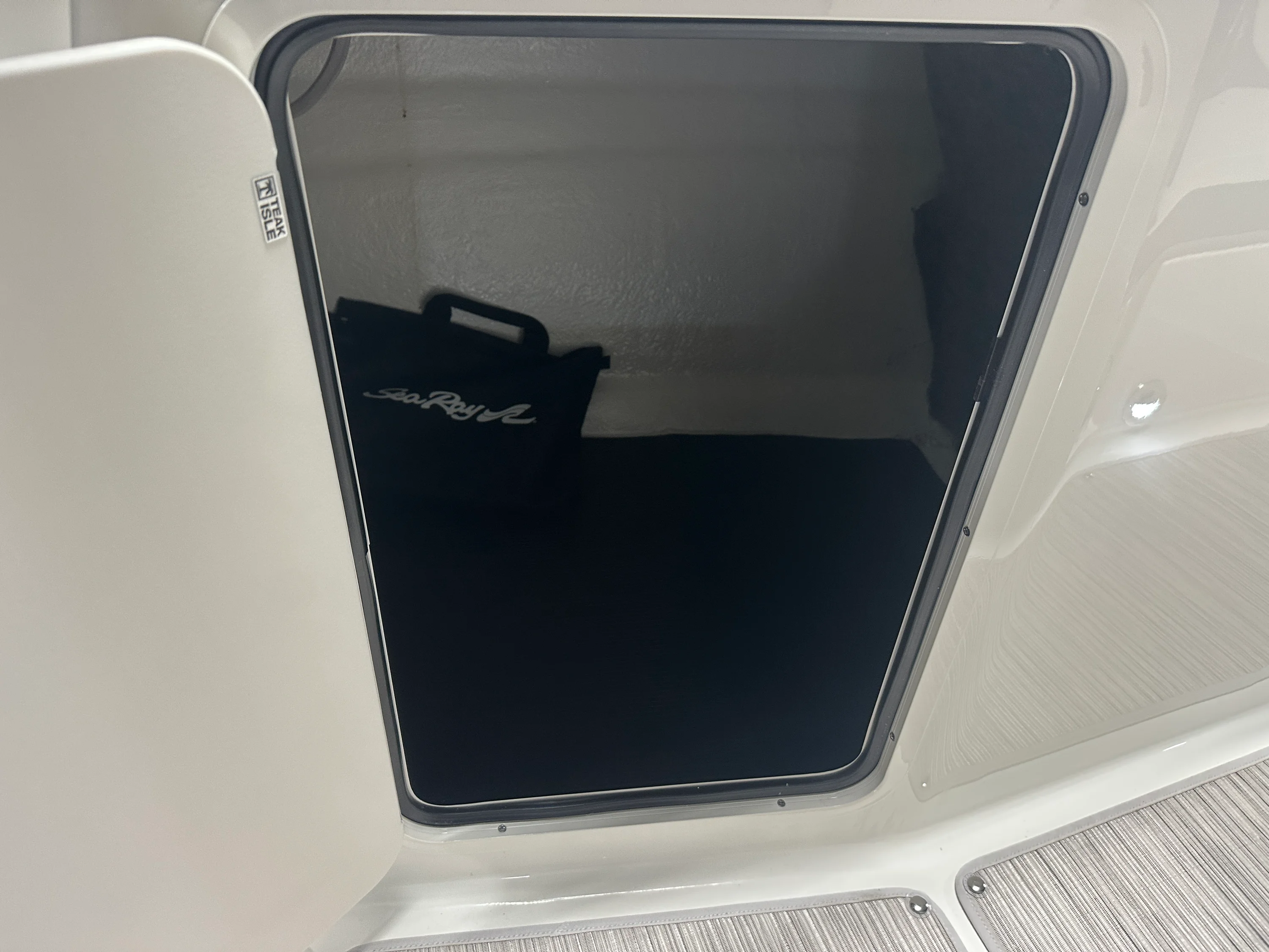 2026 Sea Ray SPX 210 Image Thumbnail #54