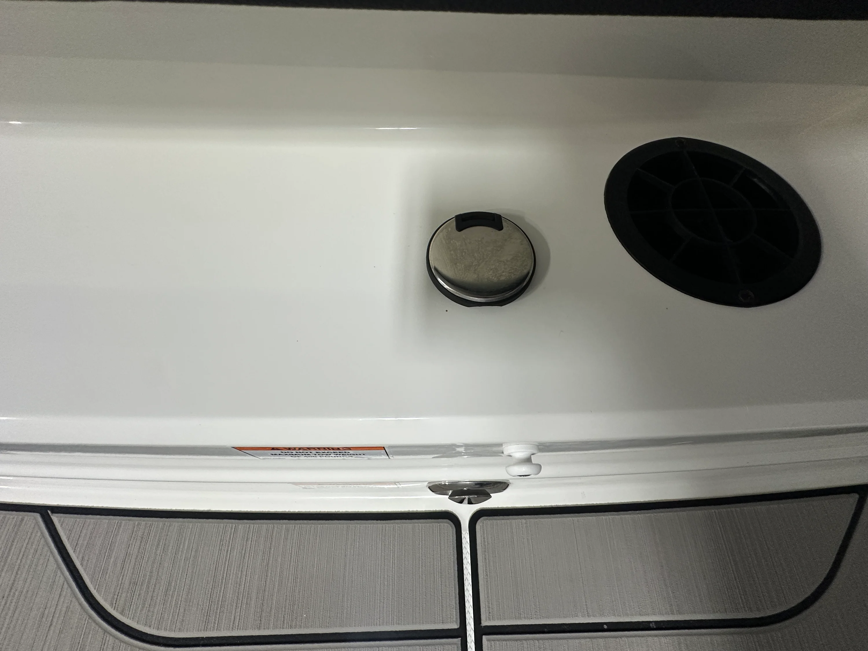 2026 Sea Ray SPX 210 Image Thumbnail #14