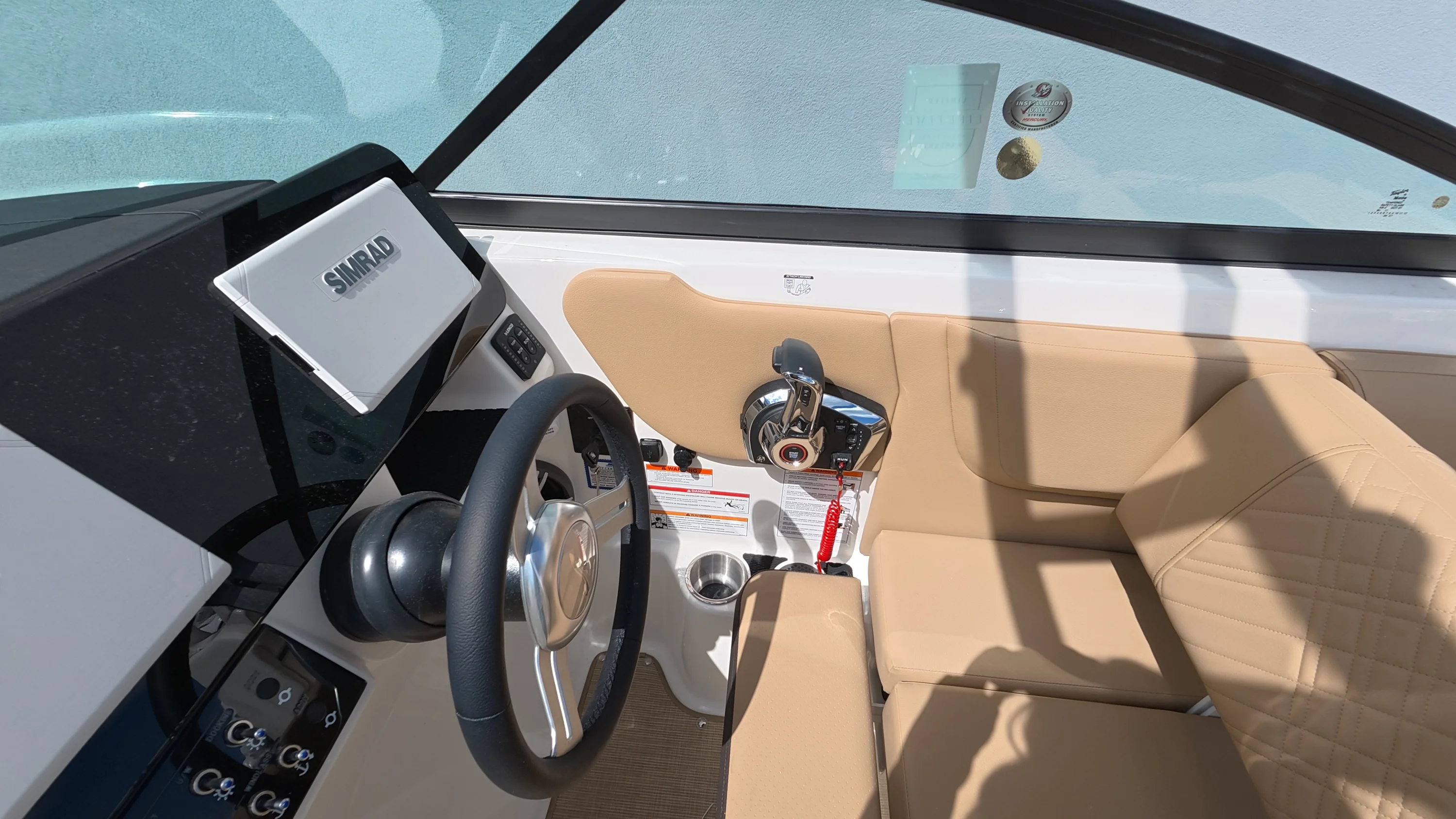 2026 Sea Ray SDX 270 Outboard Image Thumbnail #27