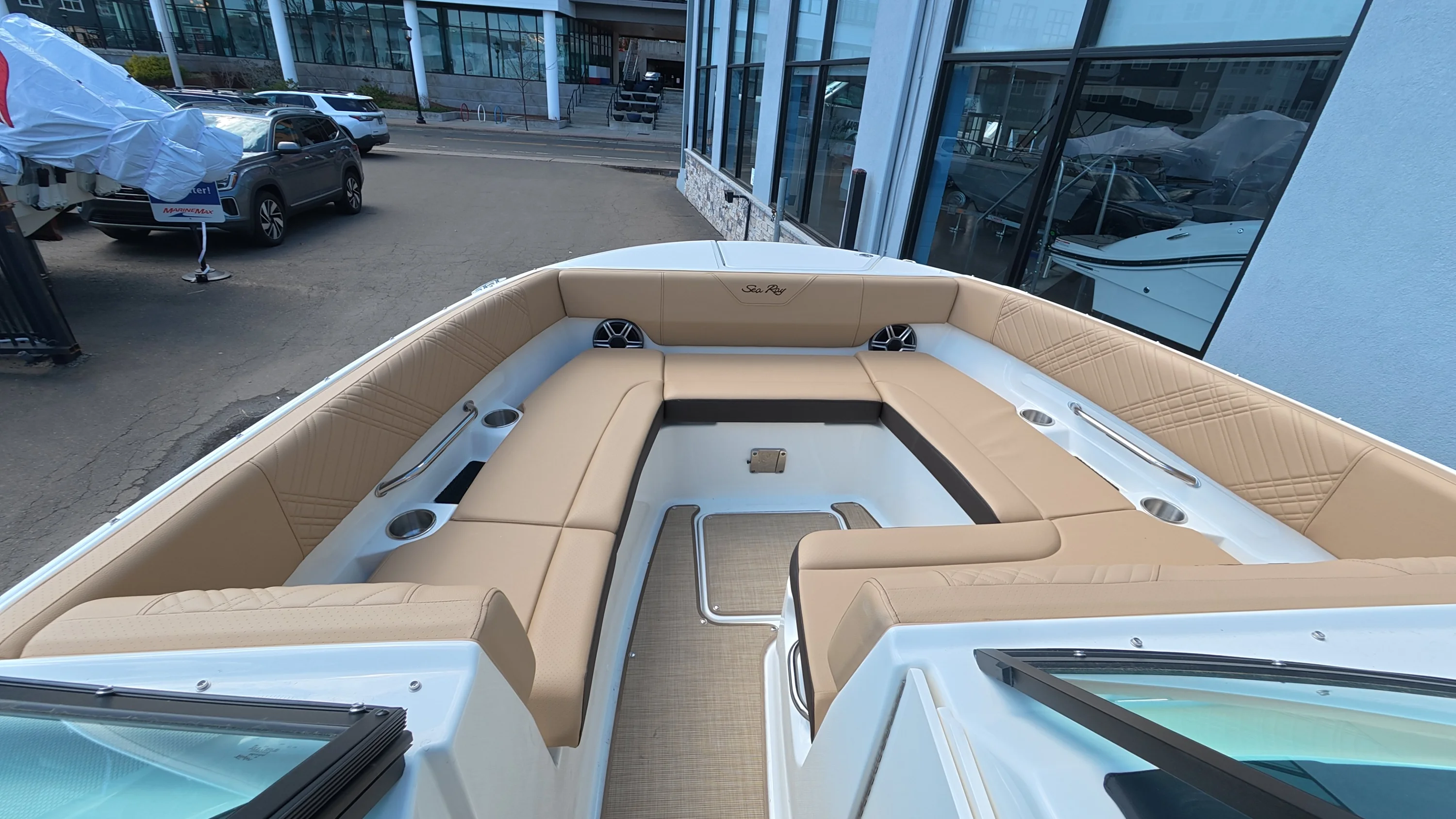 2026 Sea Ray SDX 270 Outboard Image Thumbnail #39