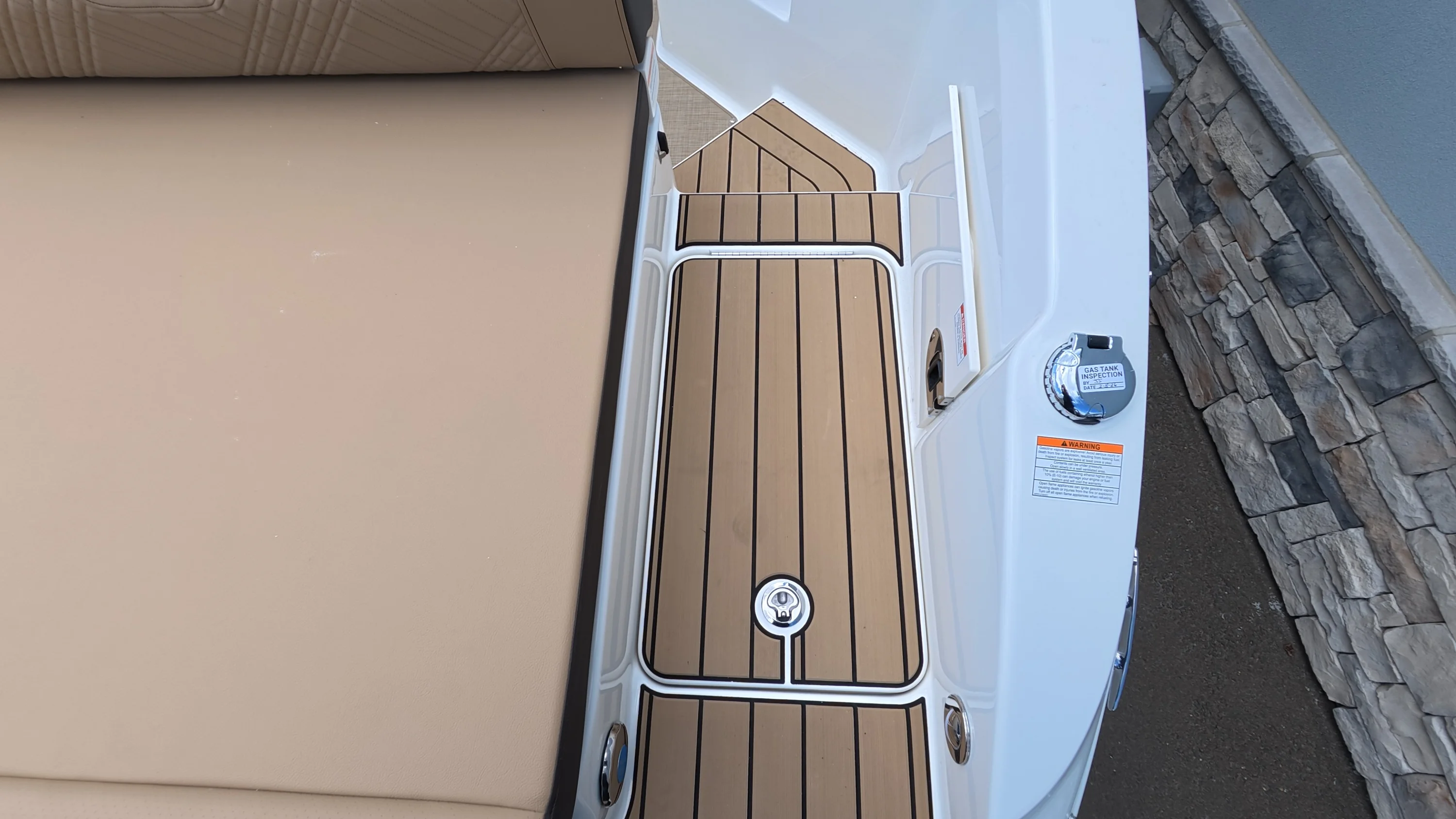 2026 Sea Ray SDX 270 Outboard Image Thumbnail #11