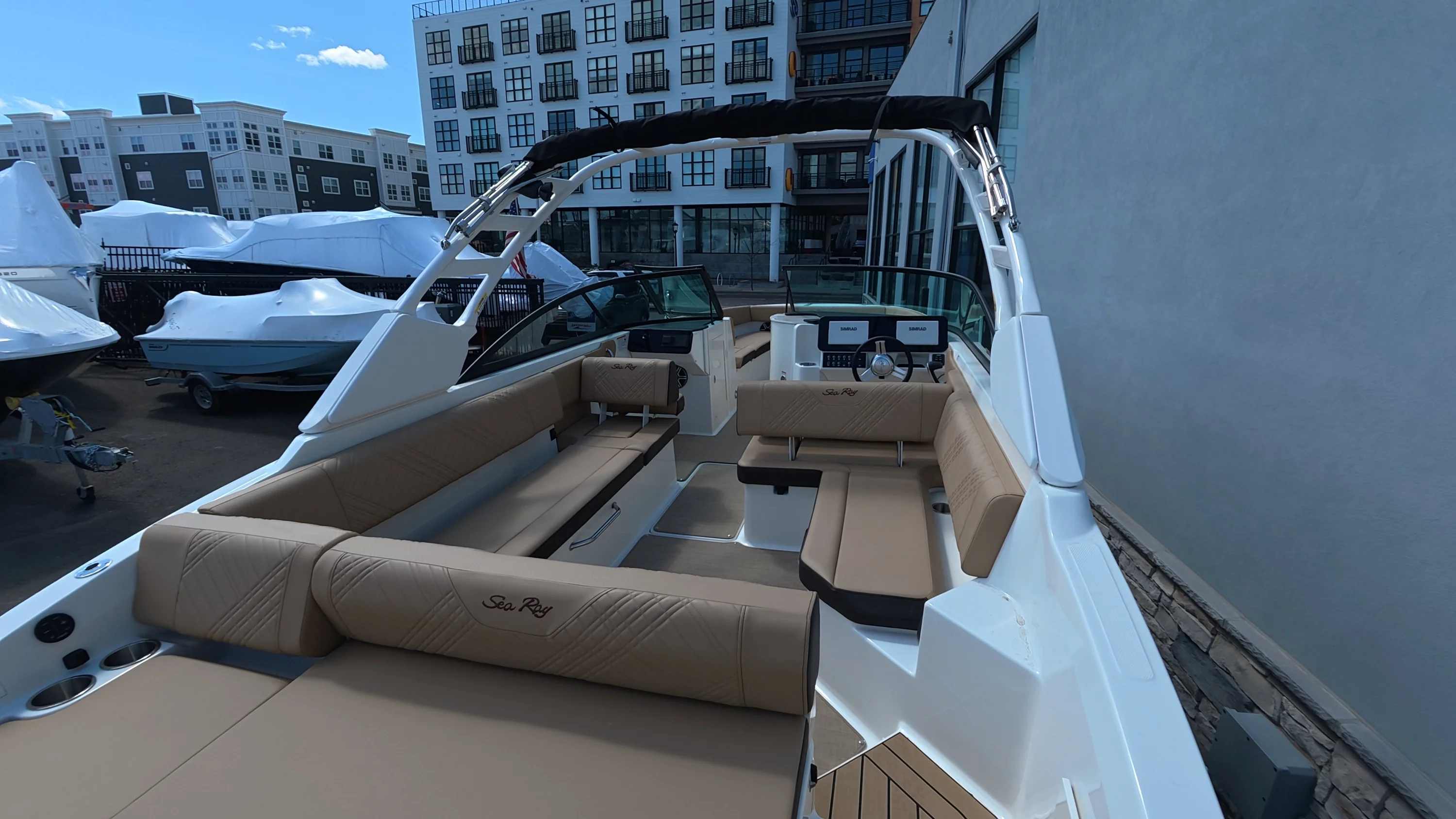 2026 Sea Ray SDX 270 Outboard Image Thumbnail #13