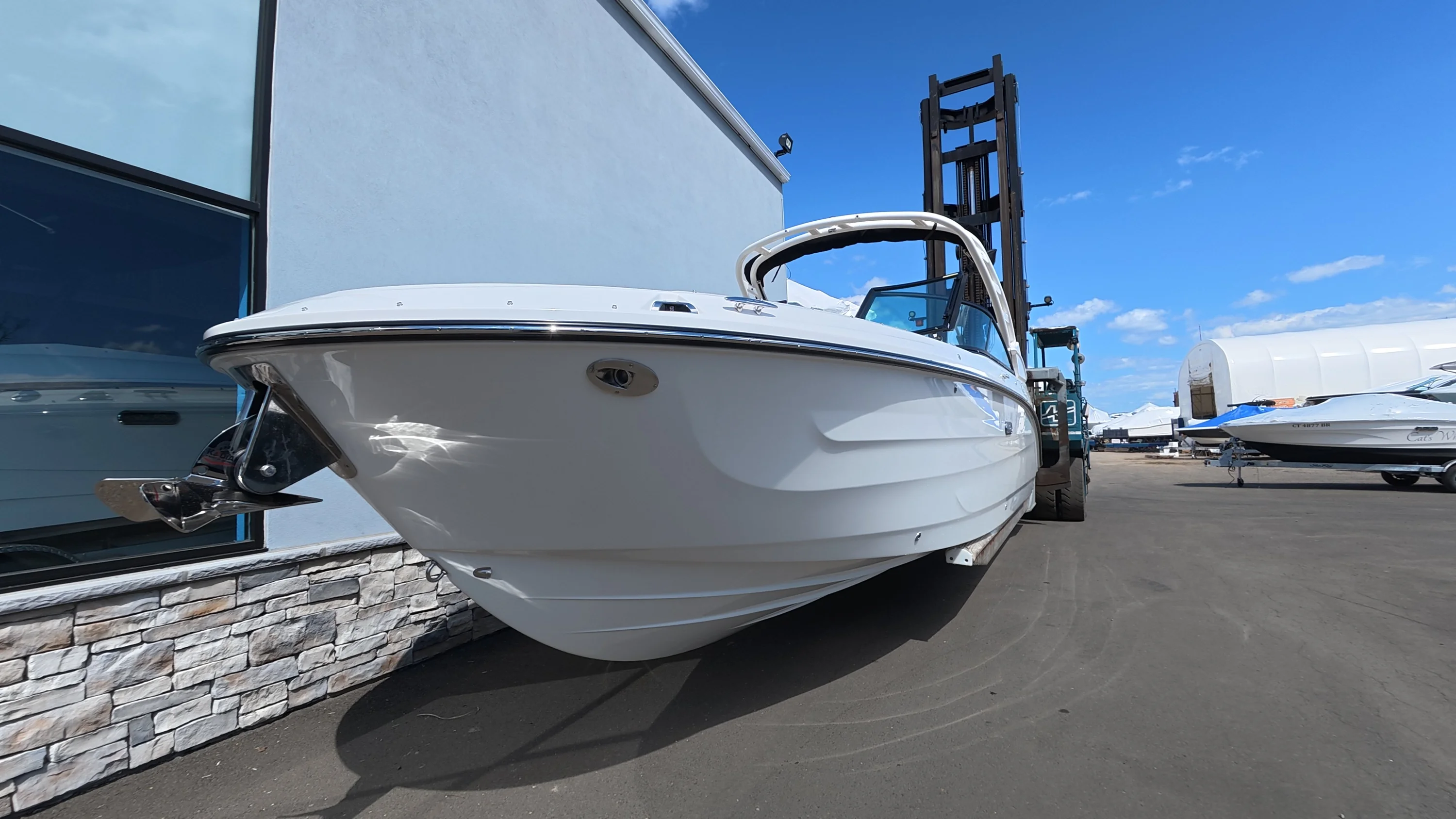 2026 Sea Ray SDX 270 Outboard Image Thumbnail #3