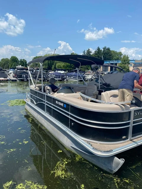 2016 Sylvan MIRAGE 8520 LZ Image Thumbnail #0