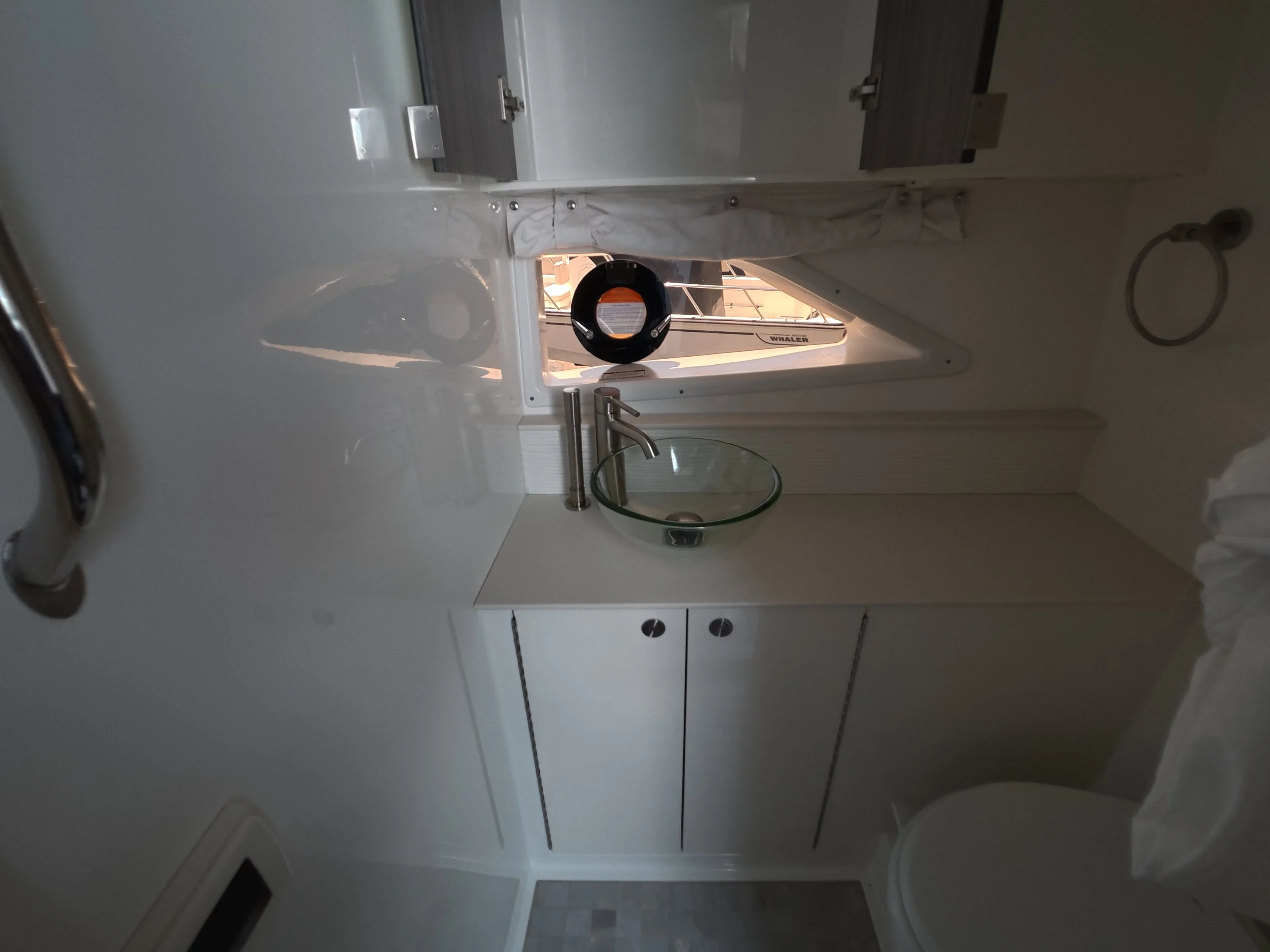 2026 Sea Ray Sundancer 320 Outboard Image Thumbnail #29