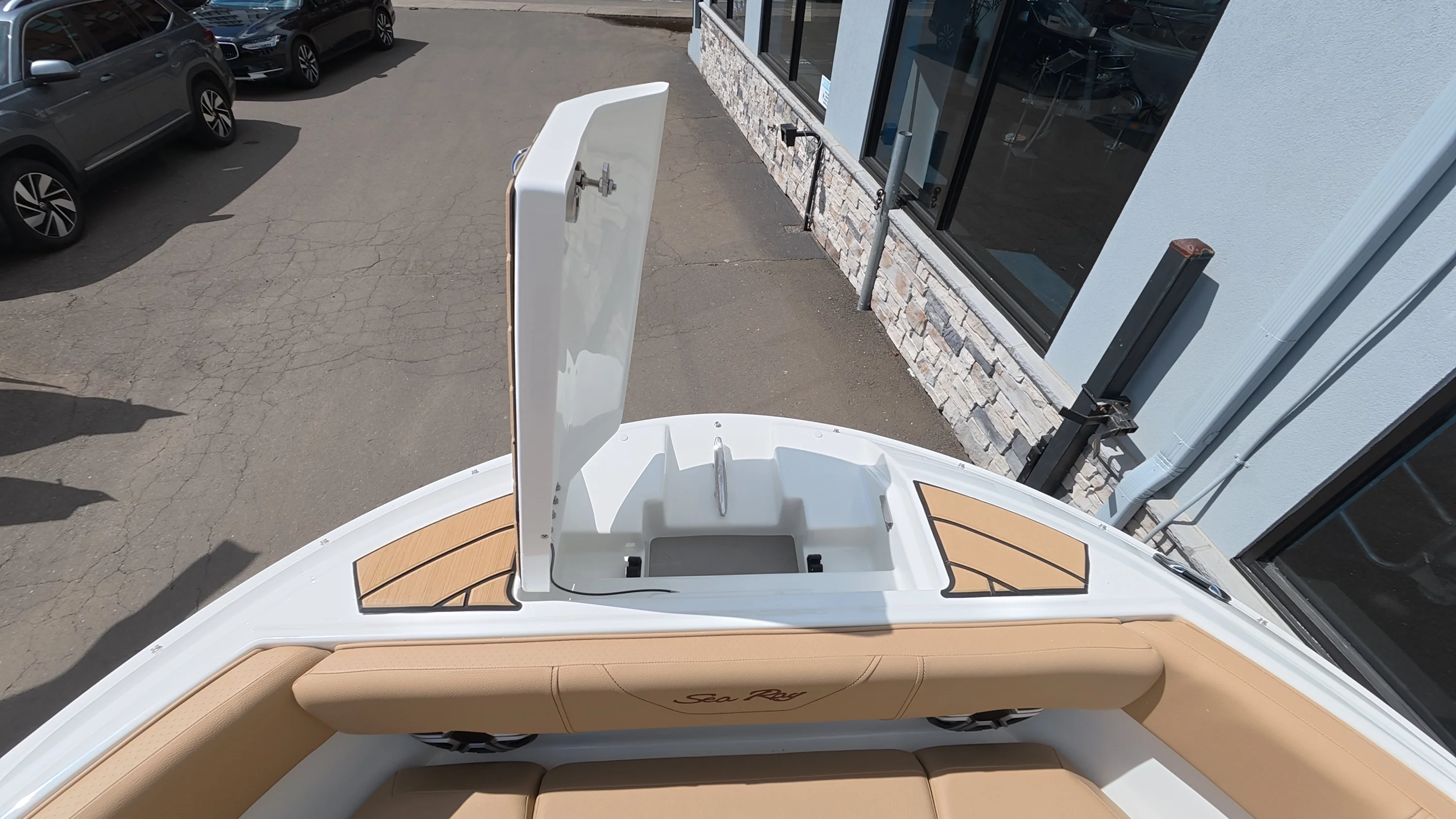 2026 Sea Ray SDX 250 Outboard Image Thumbnail #52