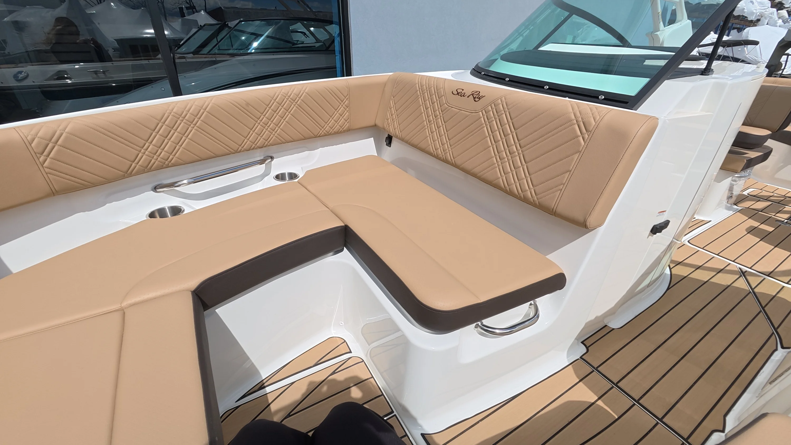2026 Sea Ray SDX 250 Outboard Image Thumbnail #46