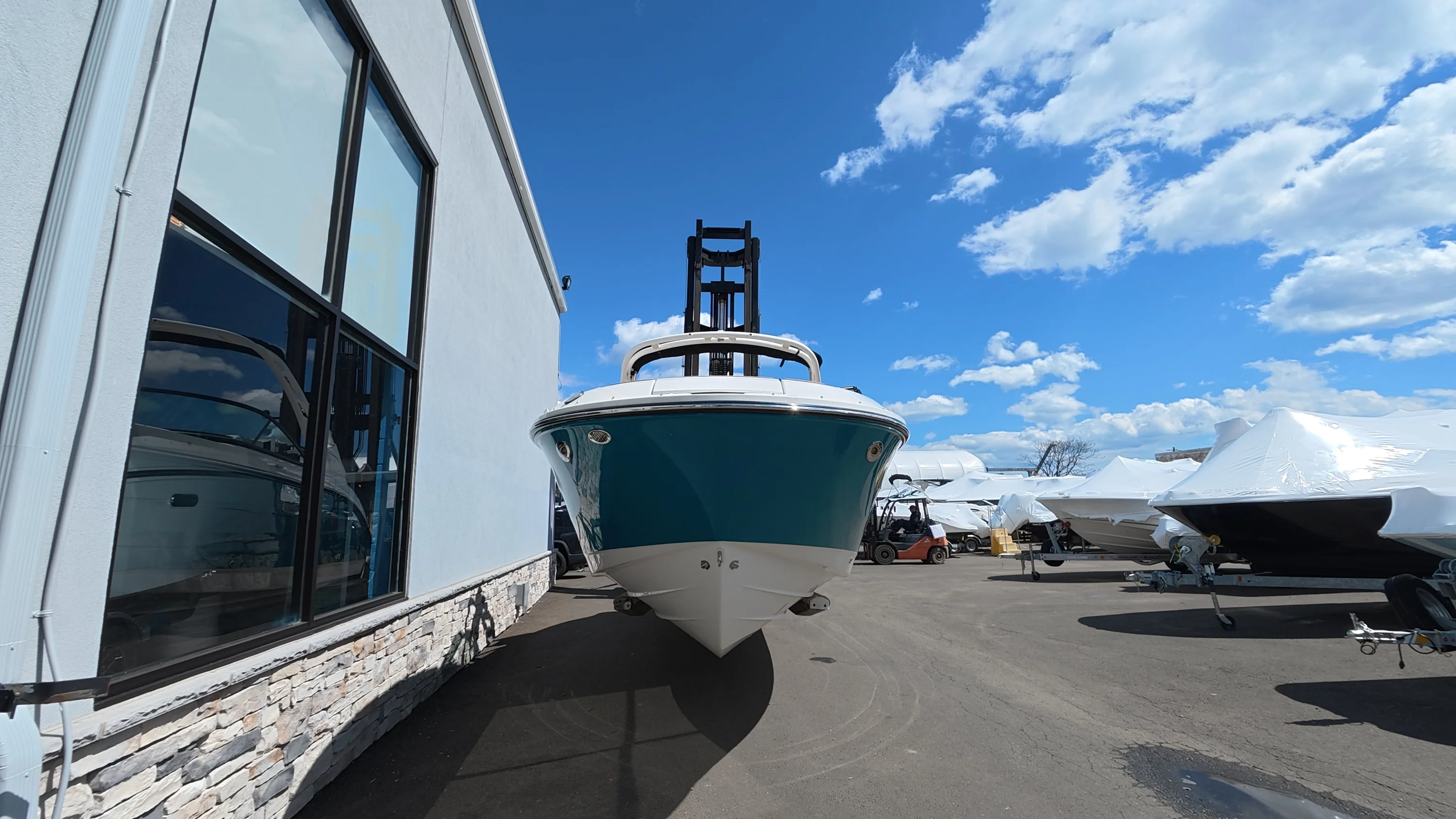 2026 Sea Ray SDX 250 Outboard Image Thumbnail #5