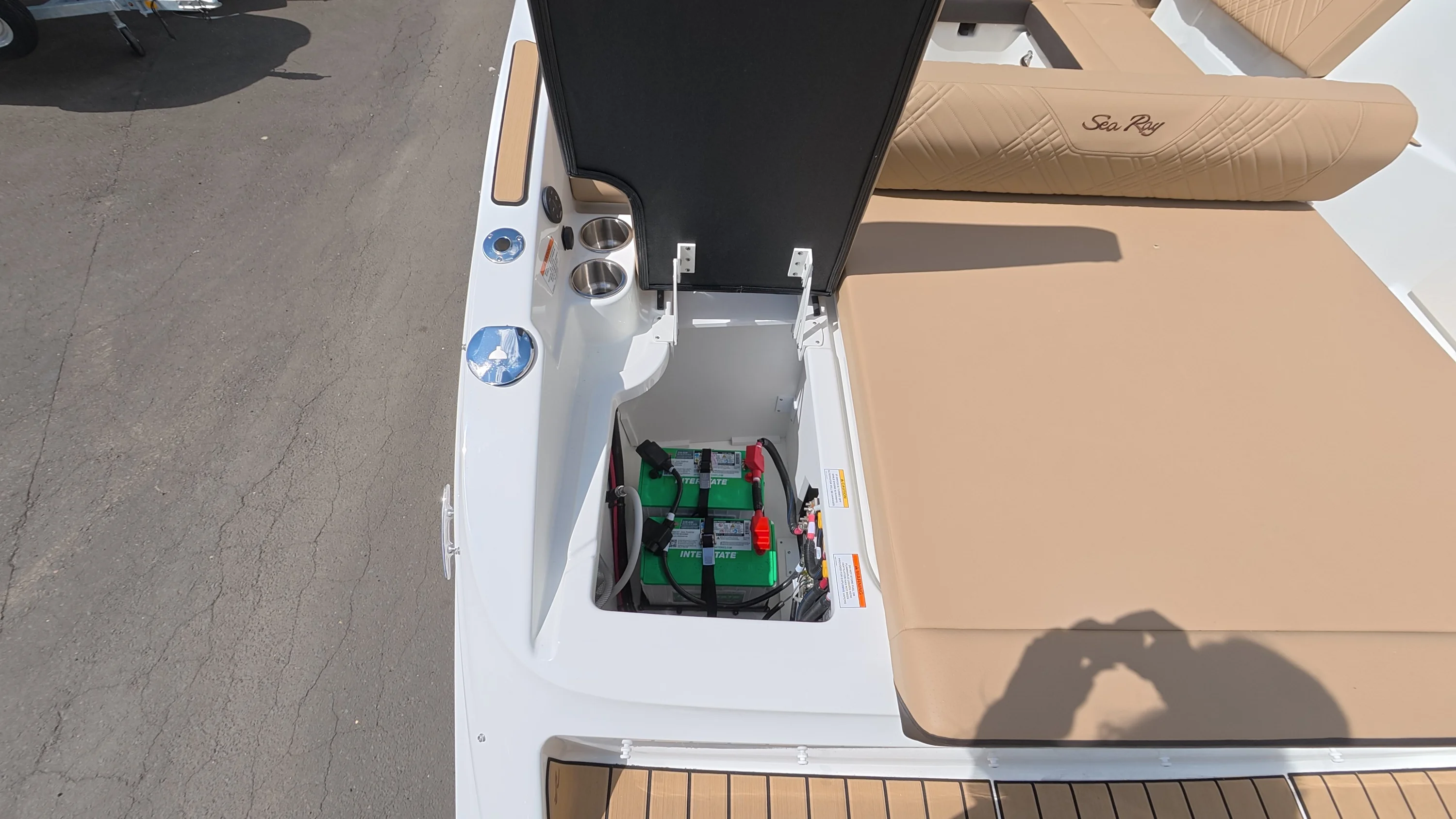 2026 Sea Ray SDX 250 Outboard Image Thumbnail #11