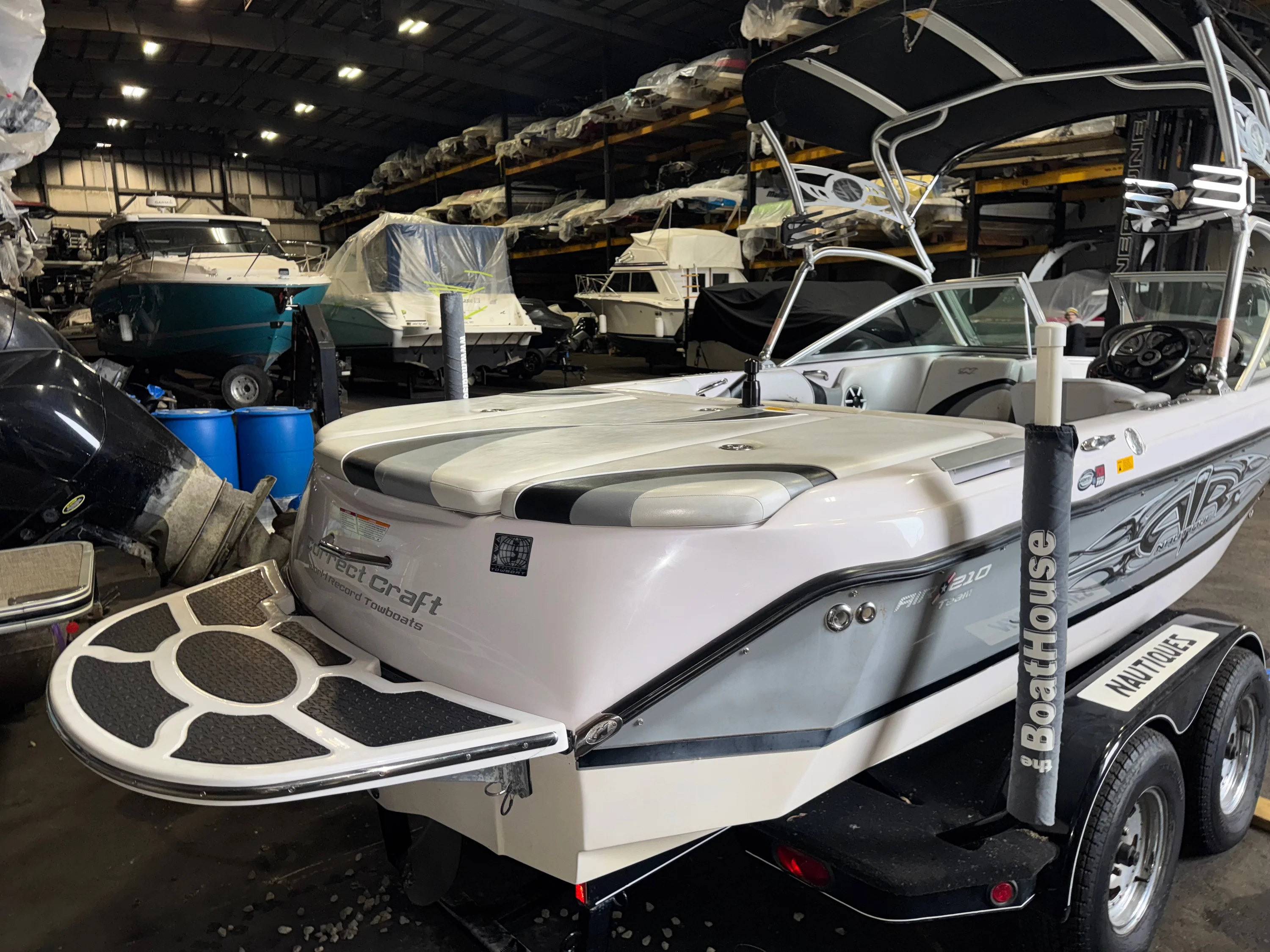 2006 Correct Craft AIR NAUTIQUE 210 Image Thumbnail #1