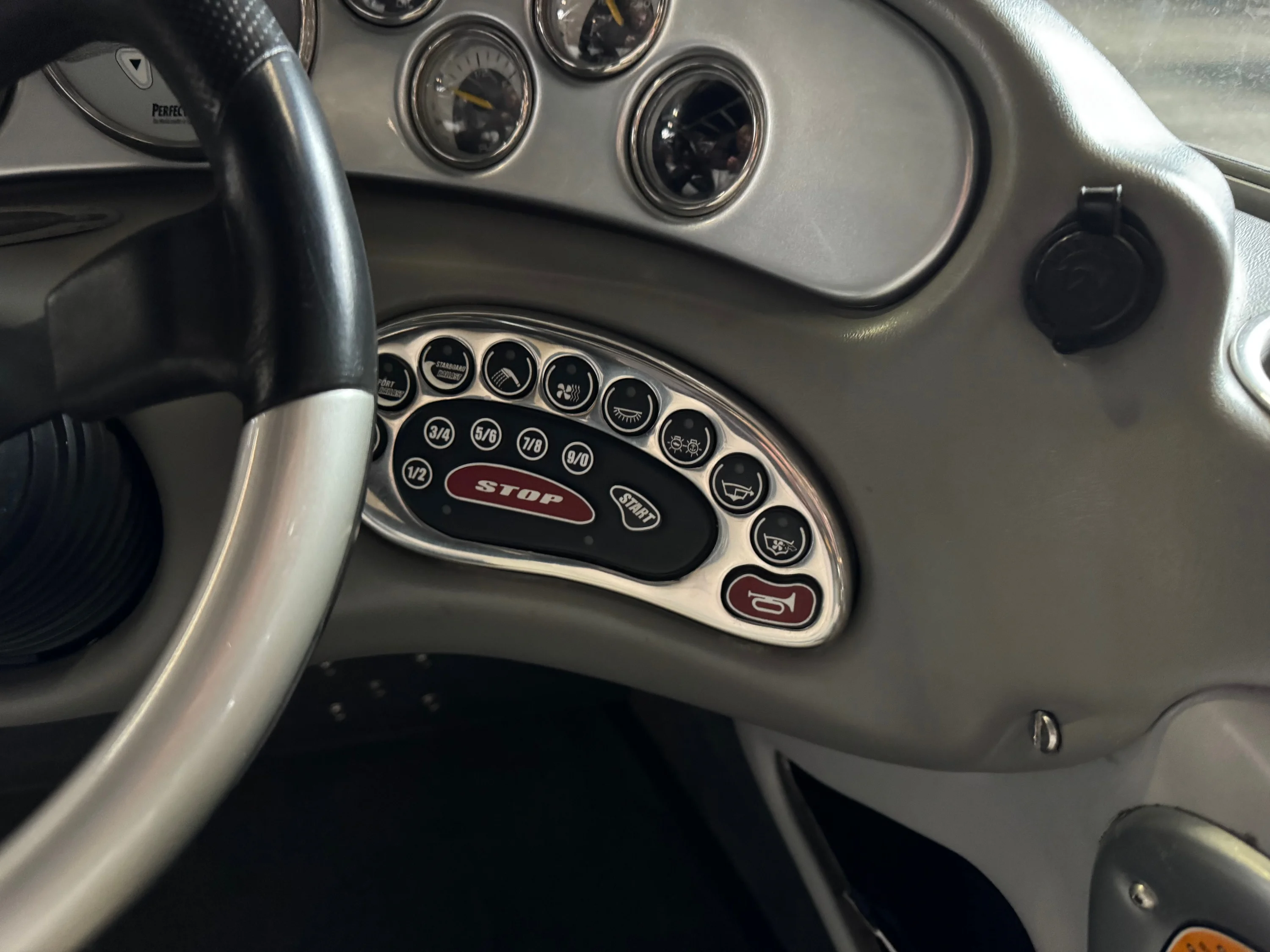 2006 Correct Craft AIR NAUTIQUE 210 Image Thumbnail #11