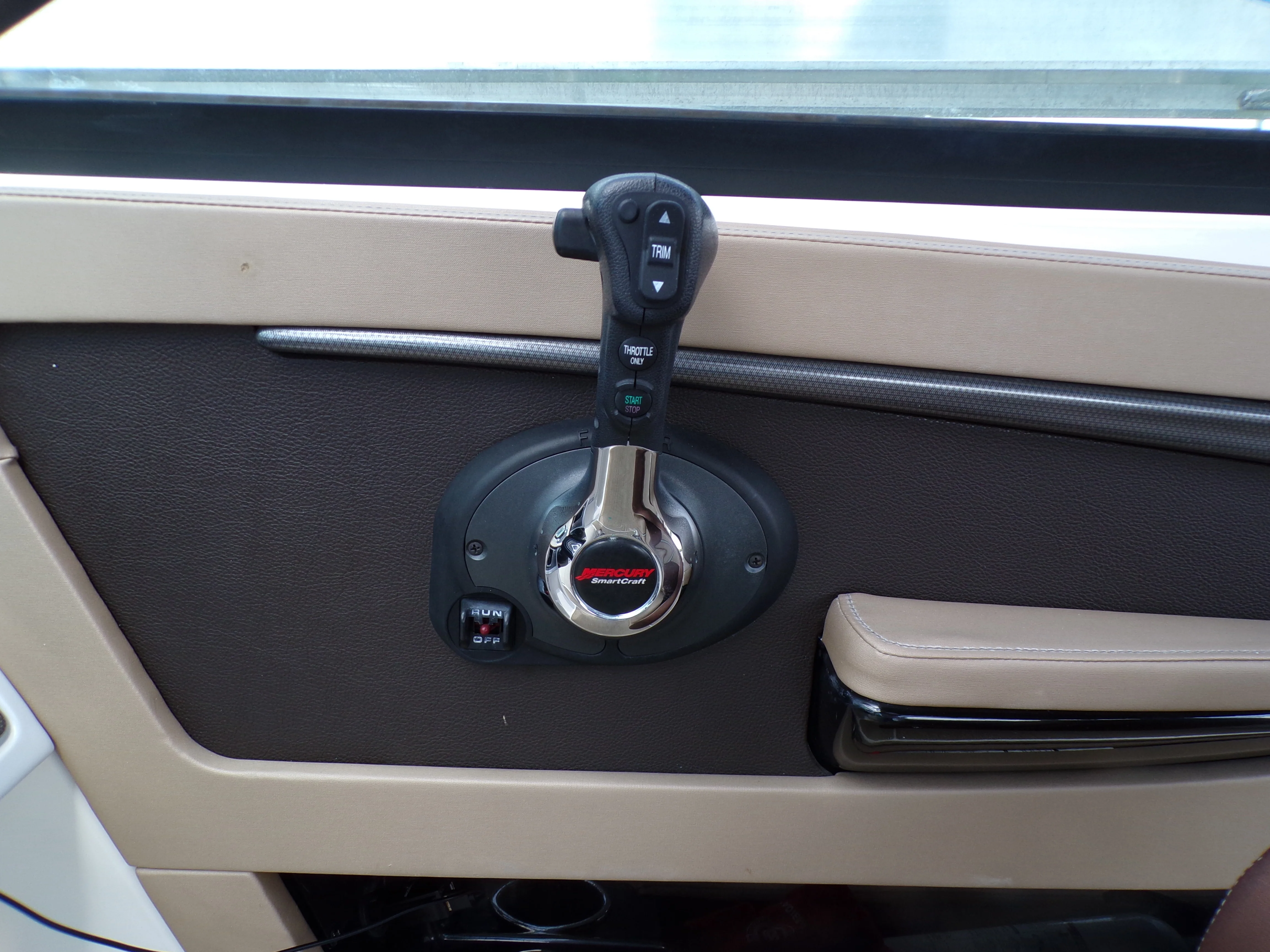 2017 Sea Ray 240 SDX Image Thumbnail #16