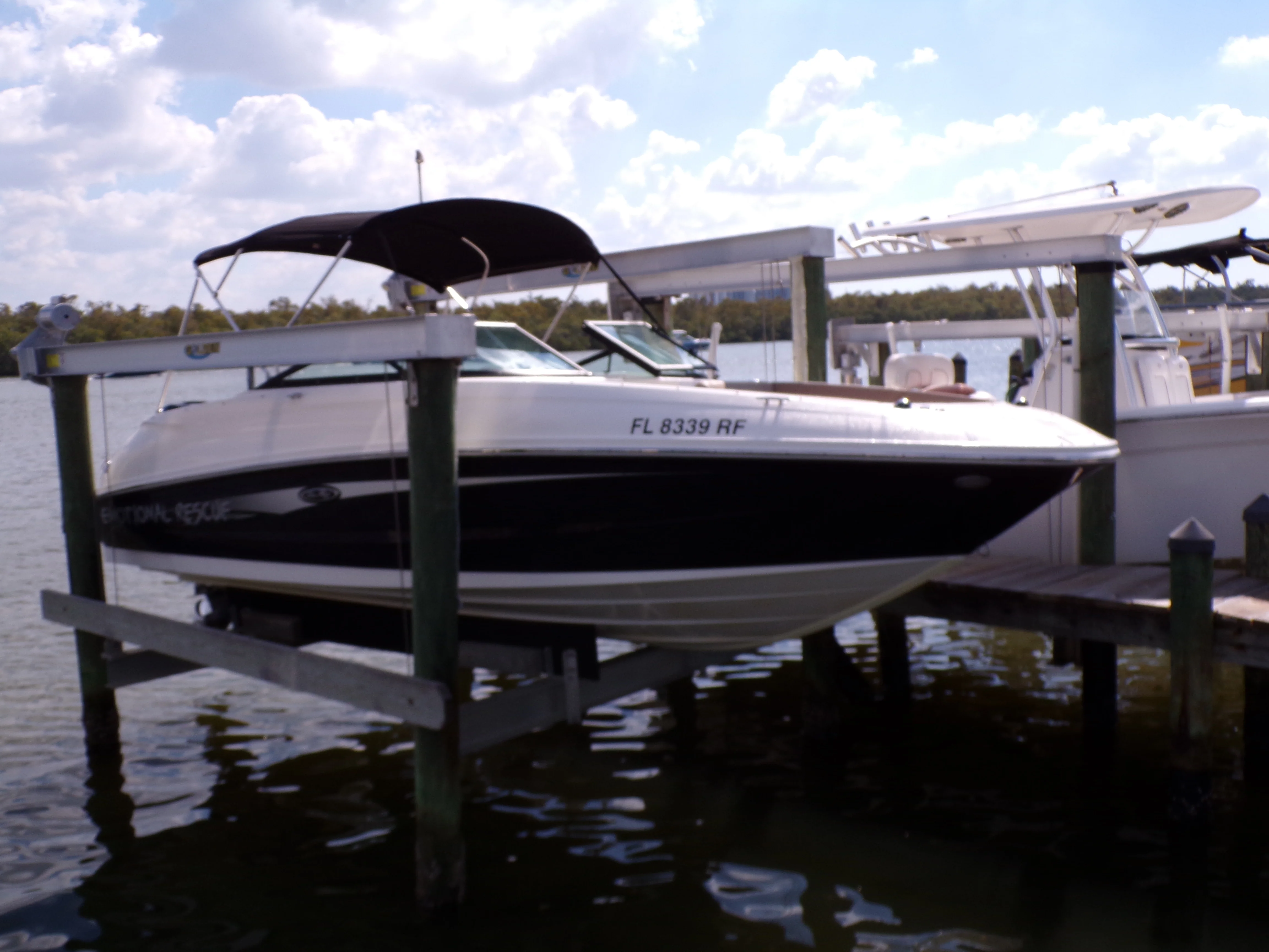 2017 Sea Ray 240 SDX Image Thumbnail #2