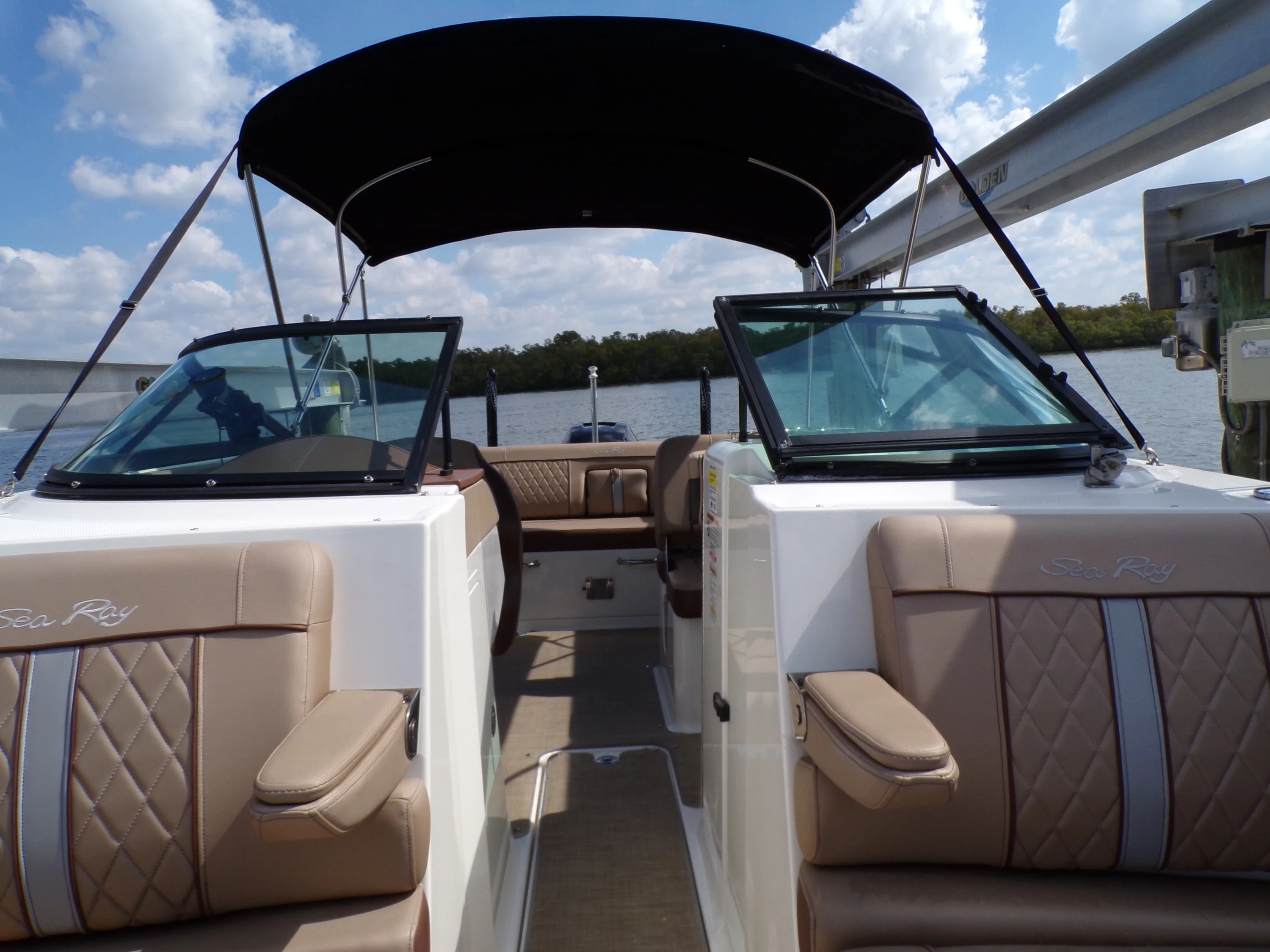 2017 Sea Ray 240 SDX Image Thumbnail #21