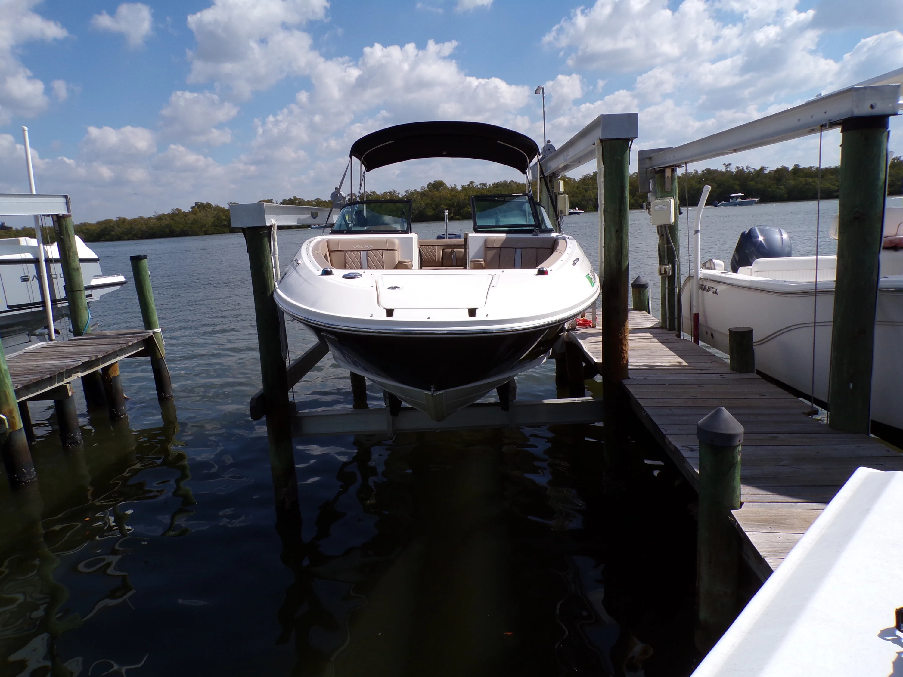 2017 Sea Ray 240 SDX Image Thumbnail #42