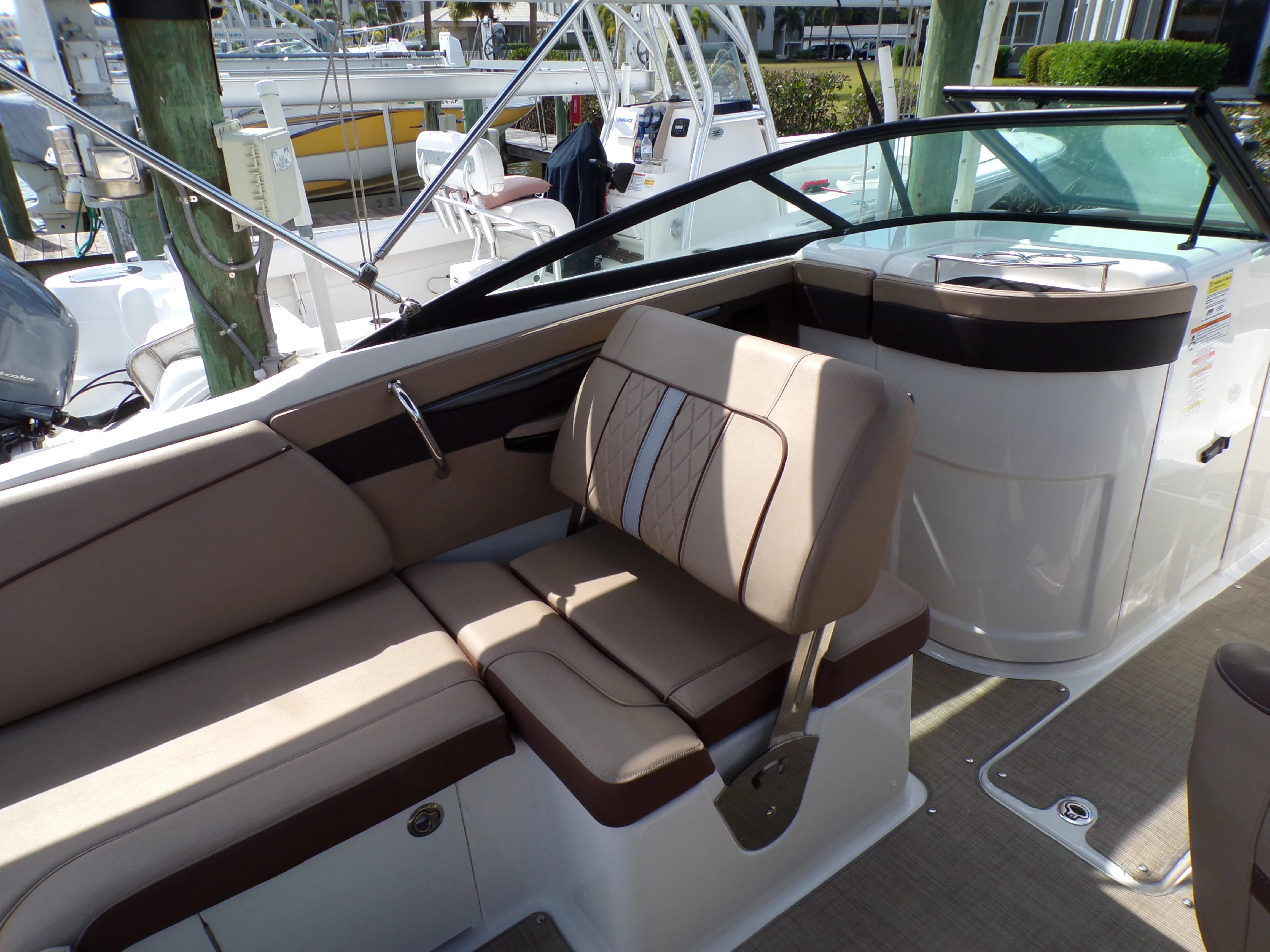 2017 Sea Ray 240 SDX Image Thumbnail #23