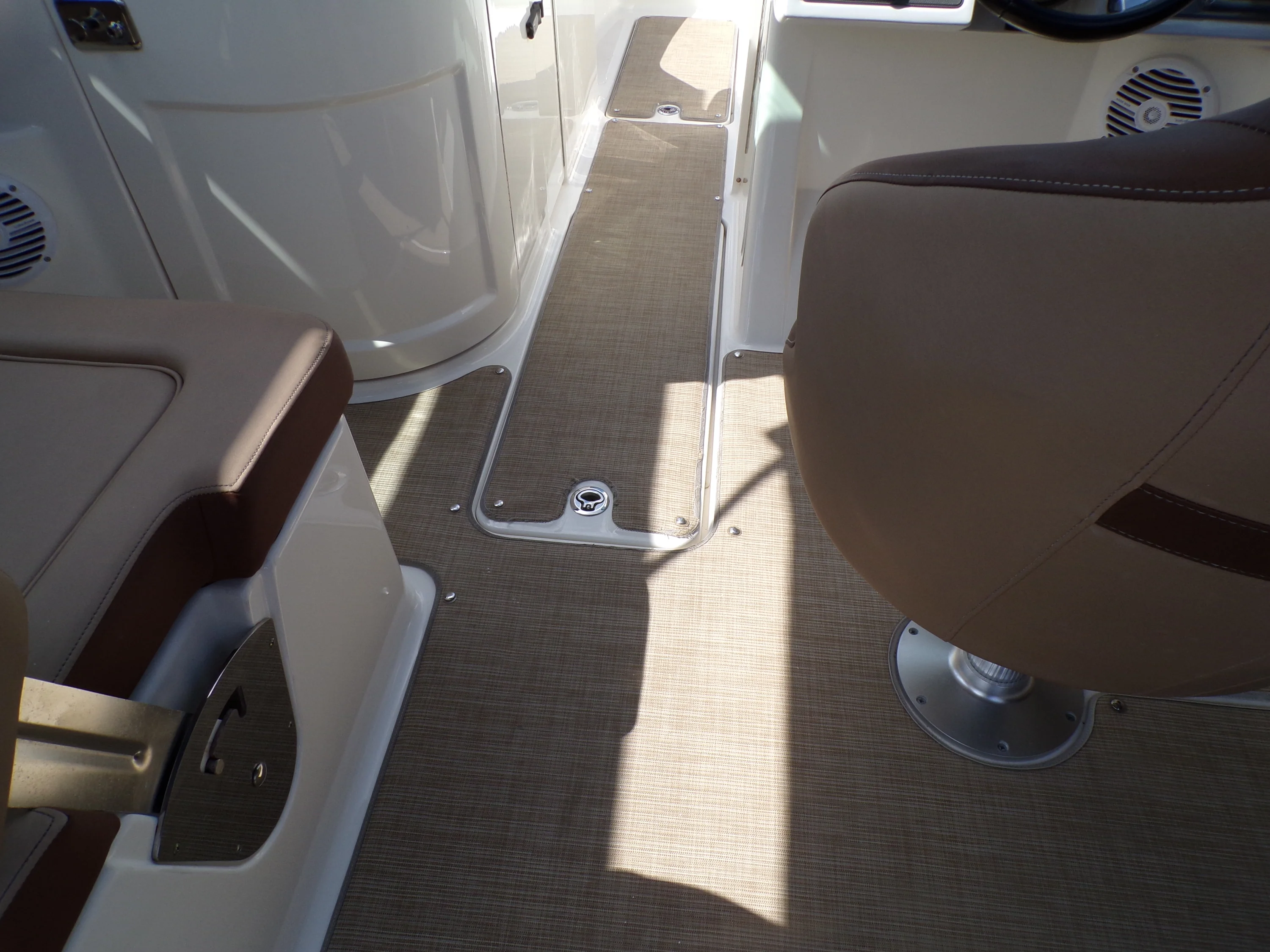 2017 Sea Ray 240 SDX Image Thumbnail #24