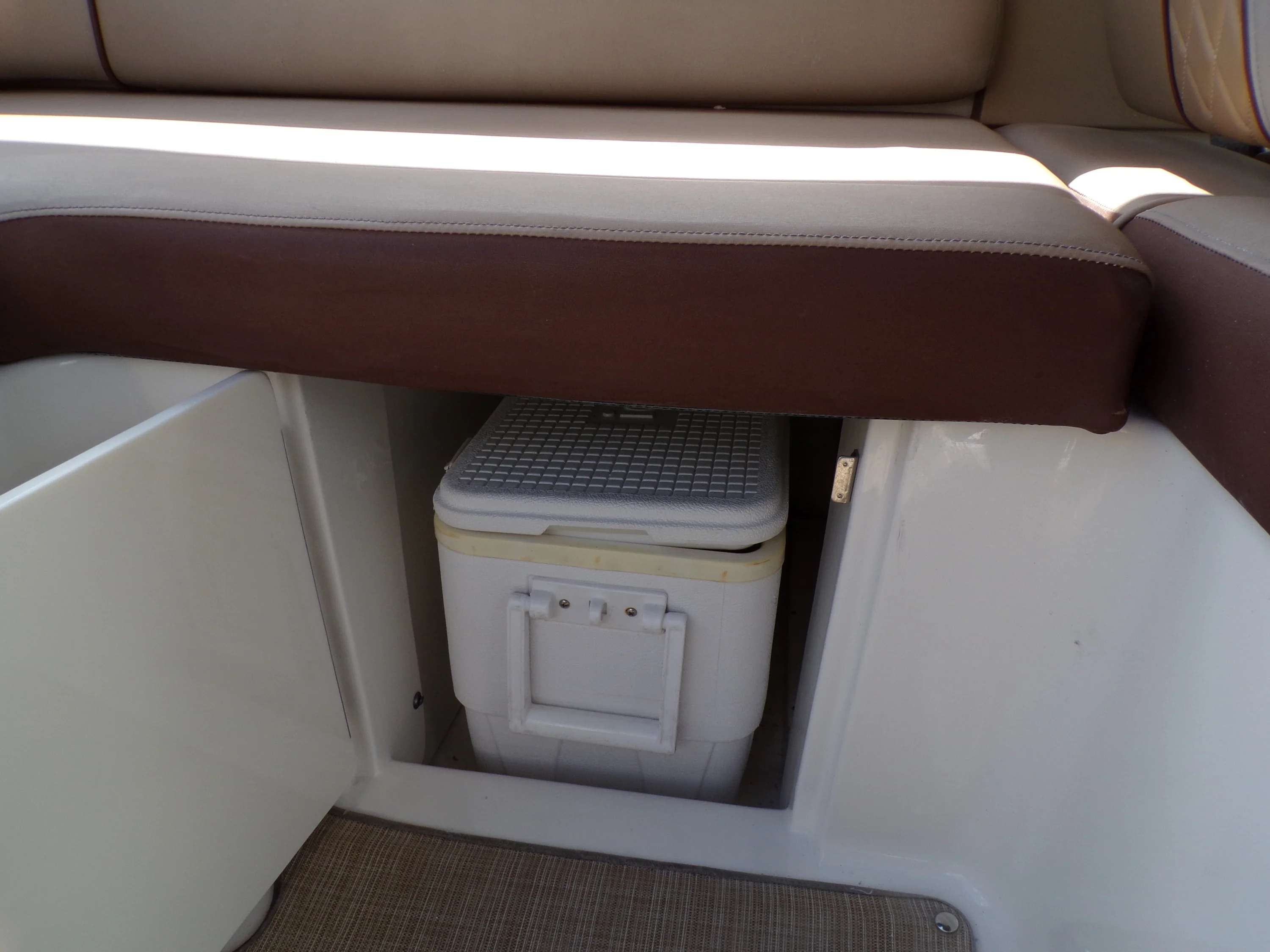 2017 Sea Ray 240 SDX Image Thumbnail #28