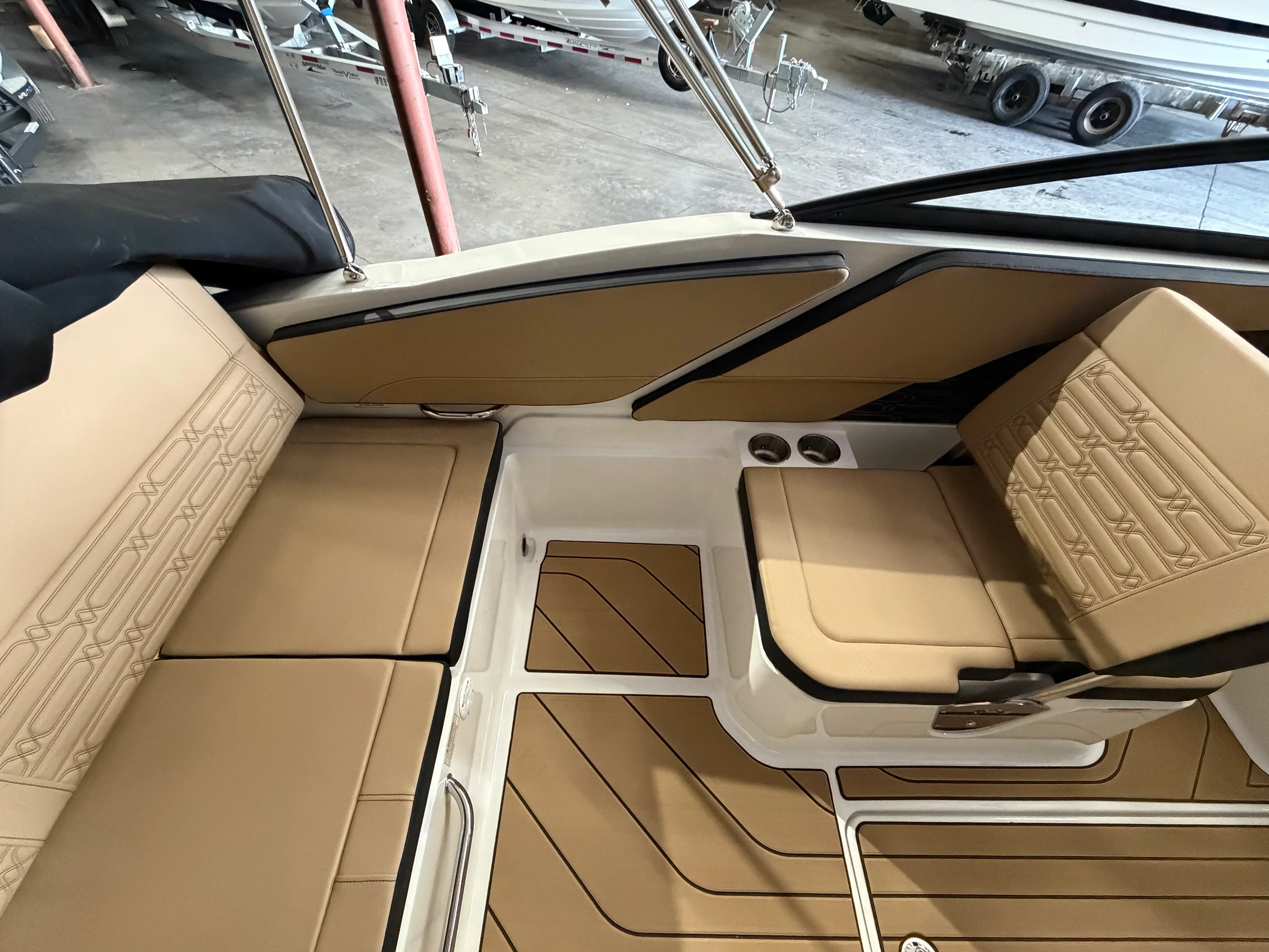 2026 Sea Ray SPX 210 Image Thumbnail #26