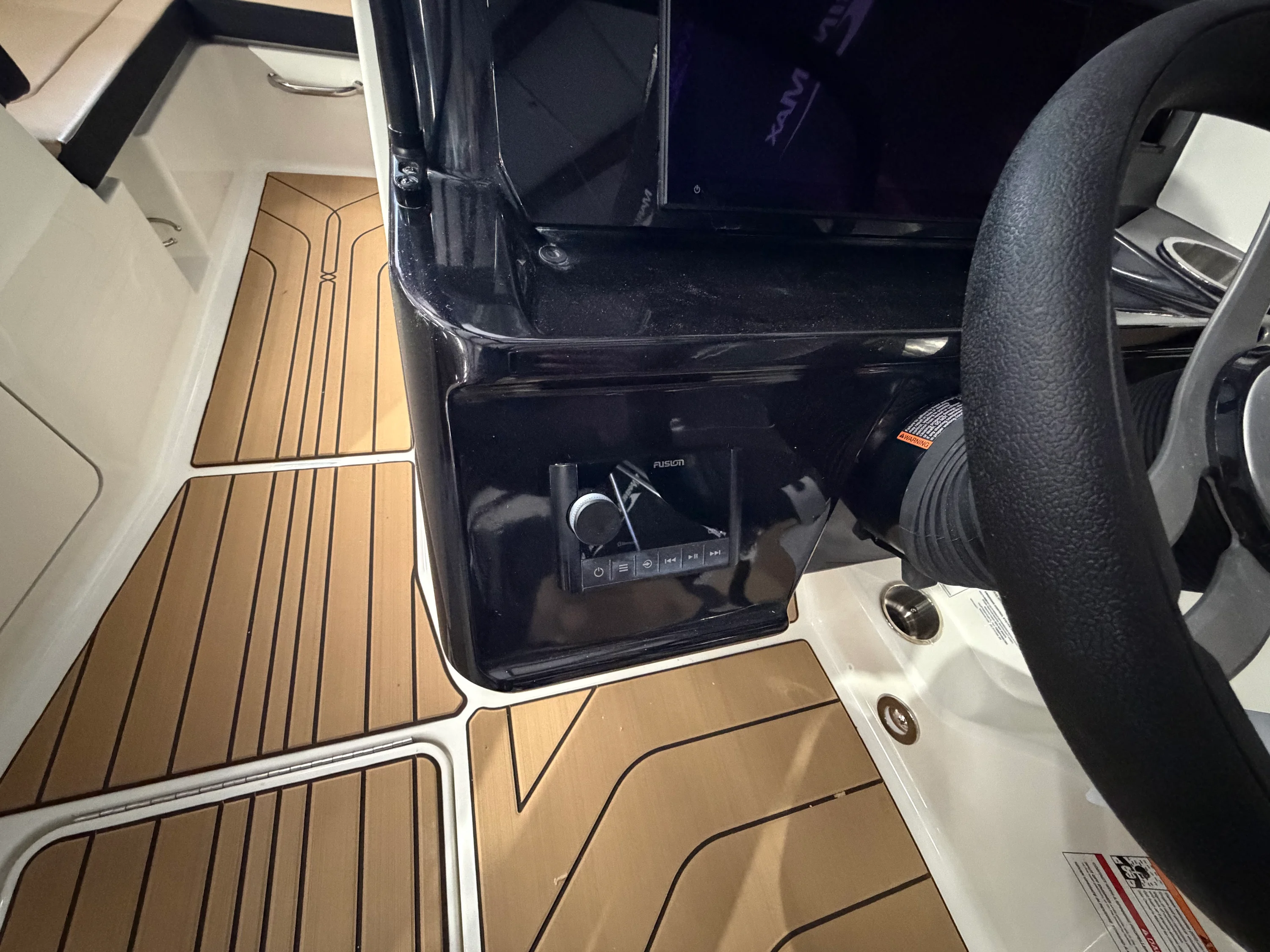 2026 Sea Ray SPX 210 Image Thumbnail #42