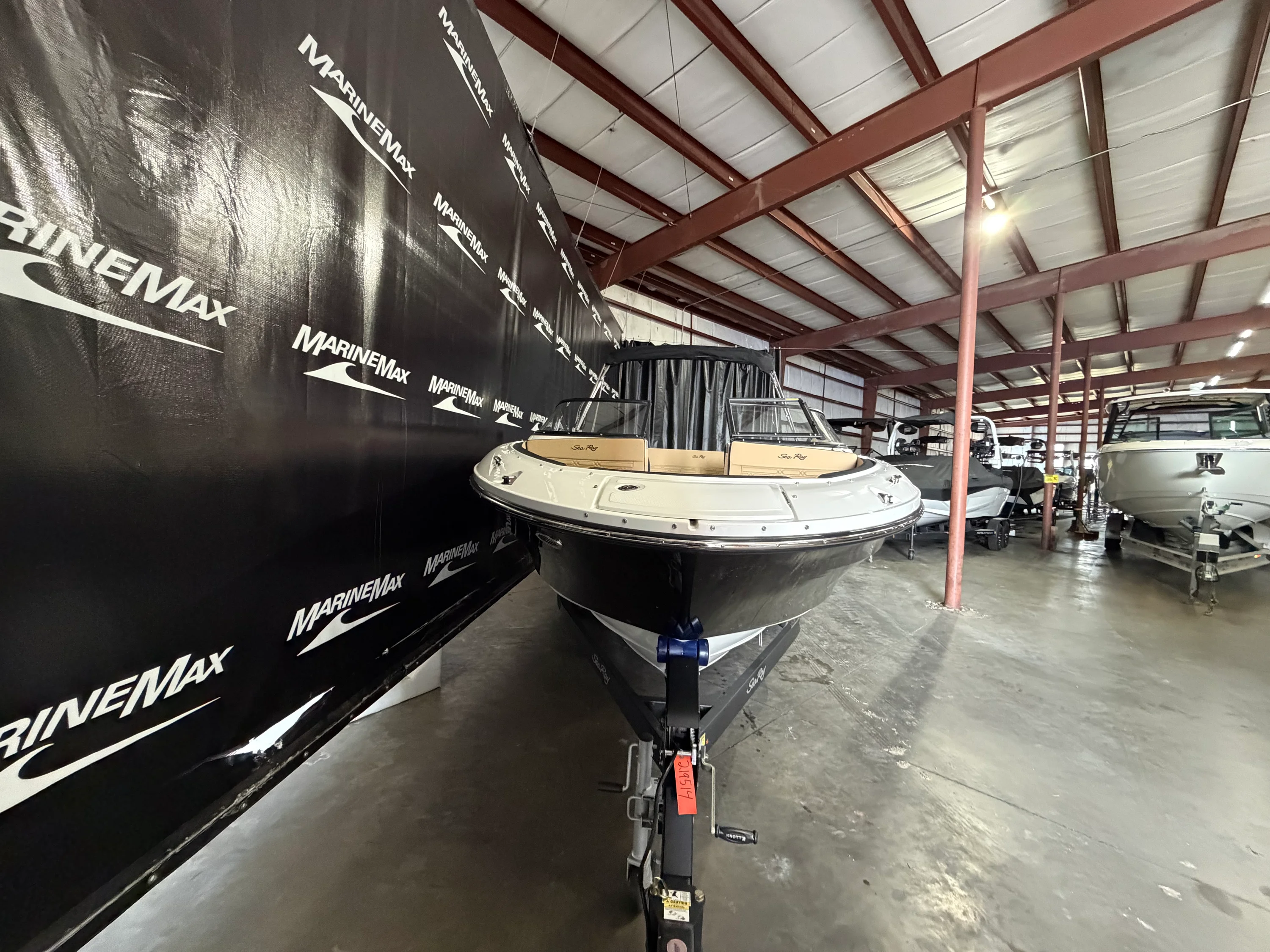 2026 Sea Ray SPX 210 Image Thumbnail #2