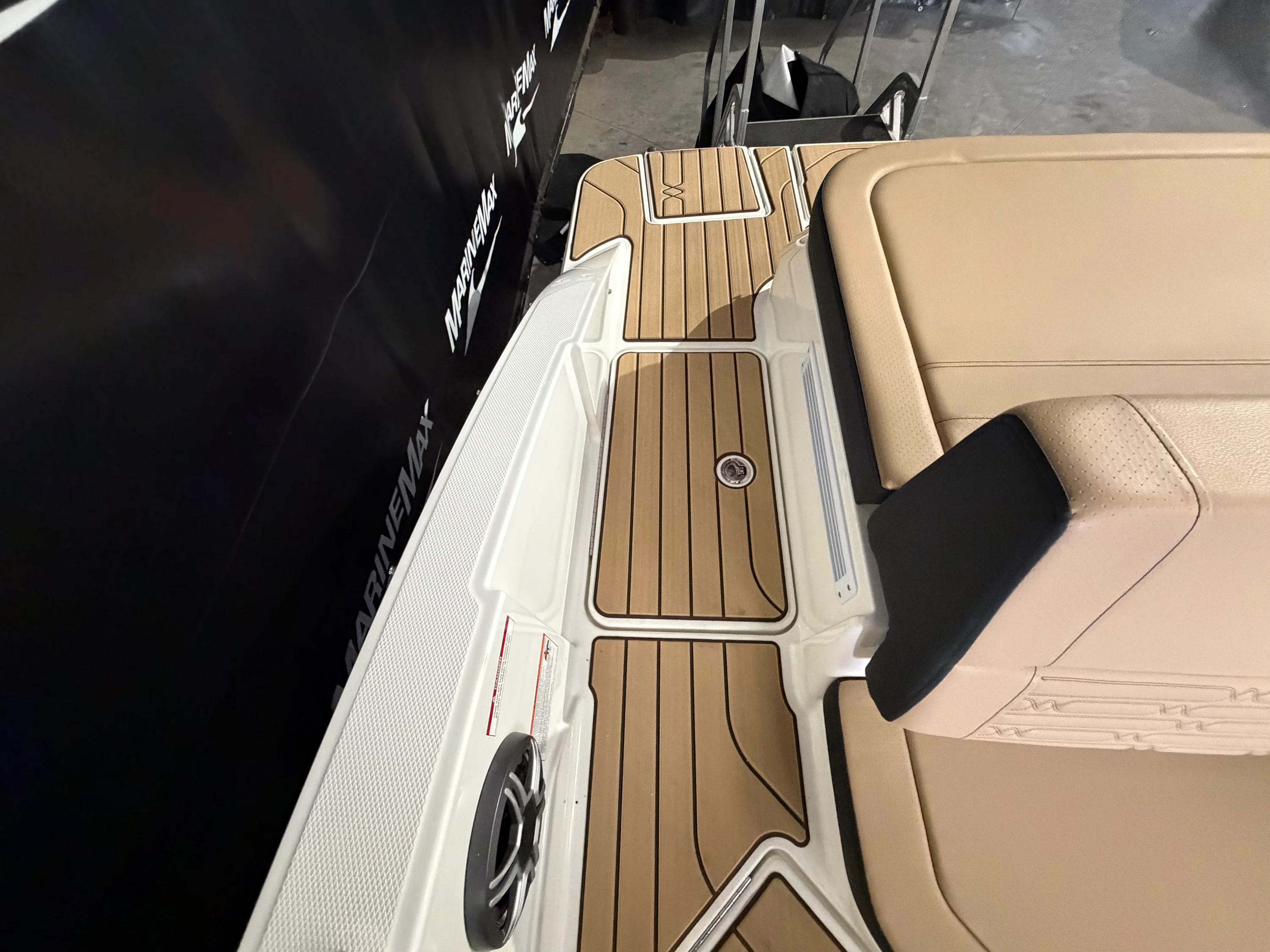 2026 Sea Ray SPX 210 Image Thumbnail #13