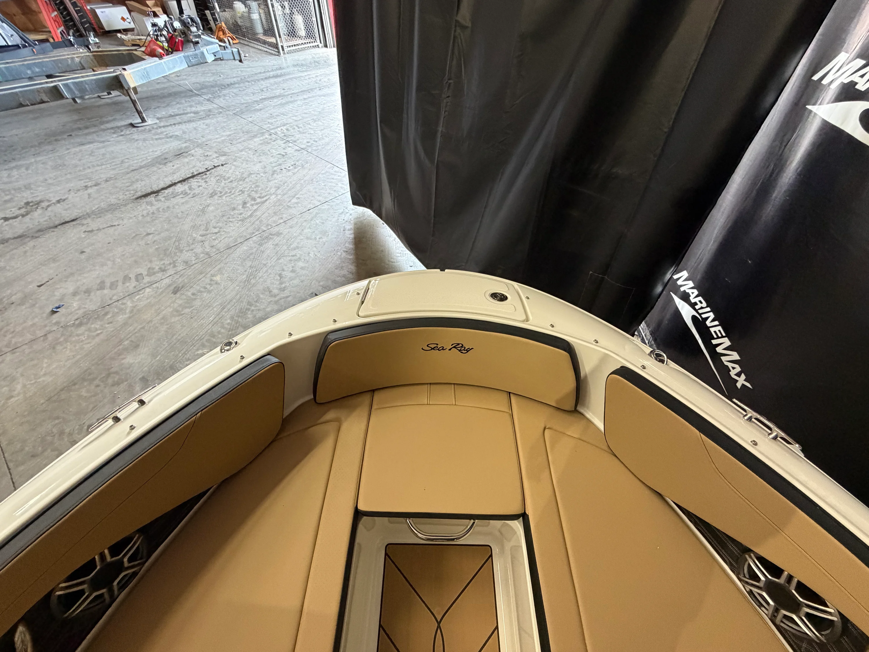 2026 Sea Ray SPX 210 Image Thumbnail #49