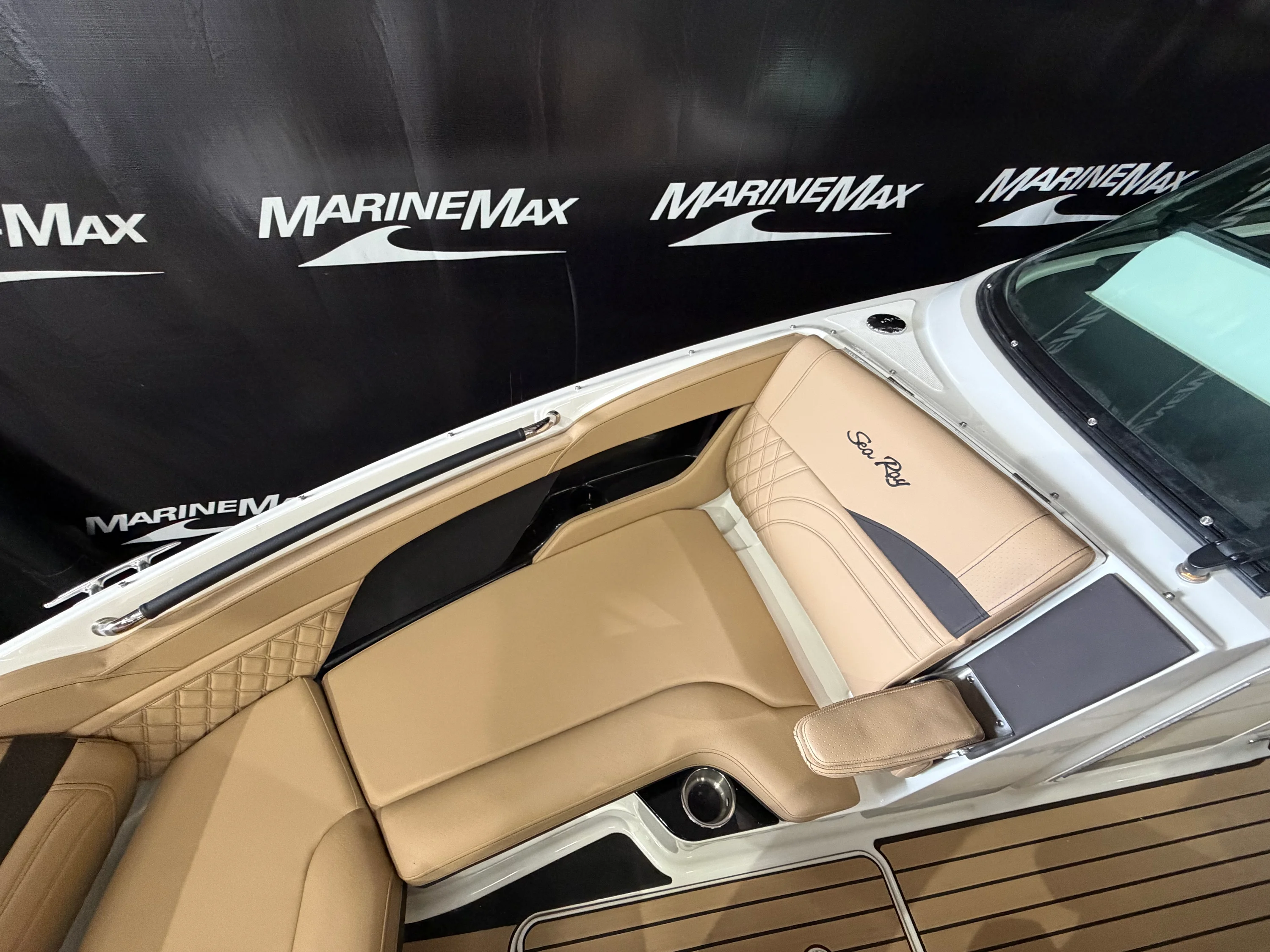 2026 Sea Ray SLX 280 Image Thumbnail #49