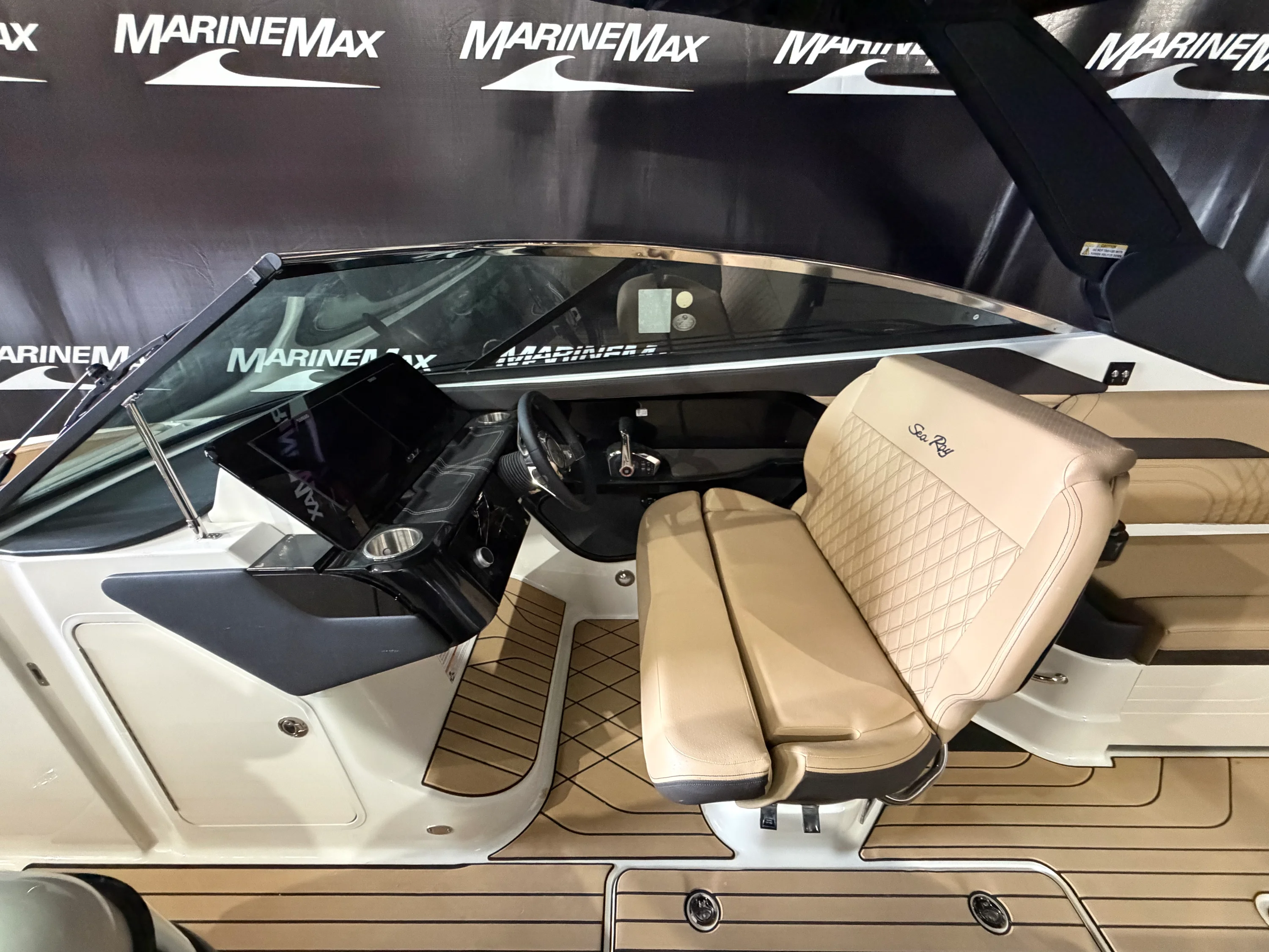 2026 Sea Ray SLX 280 Image Thumbnail #31