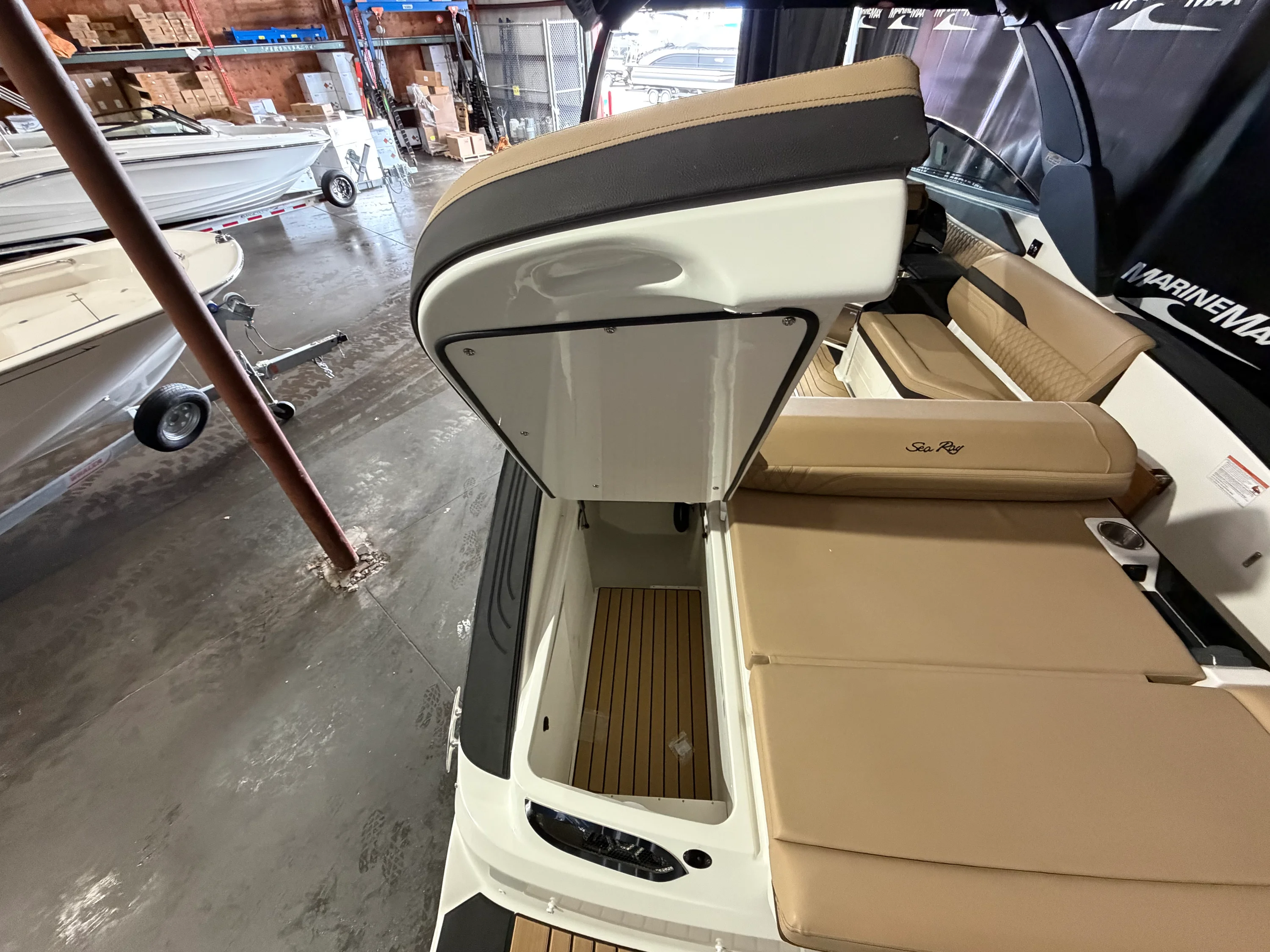 2026 Sea Ray SLX 280 Image Thumbnail #12