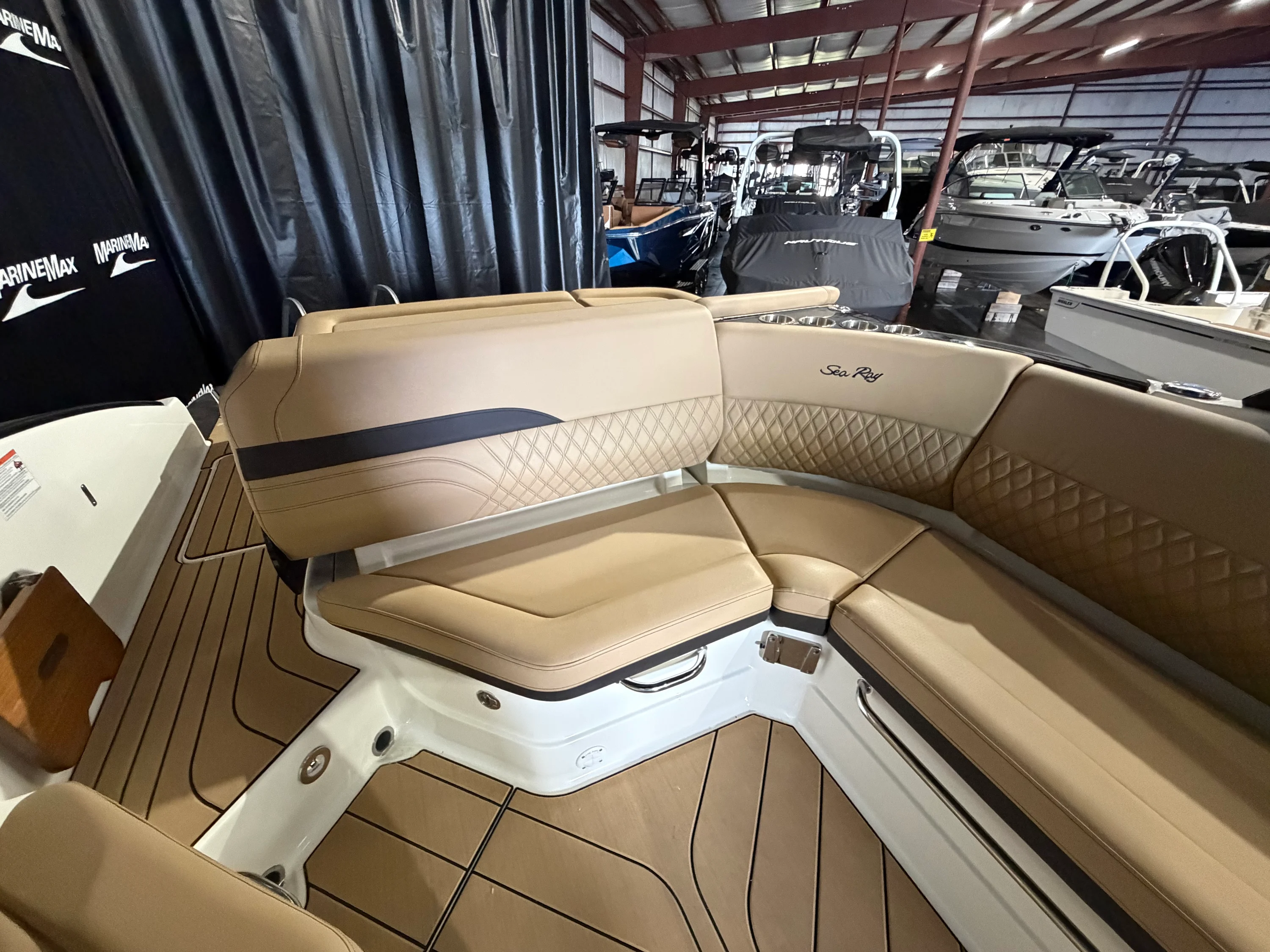 2026 Sea Ray SLX 280 Image Thumbnail #17