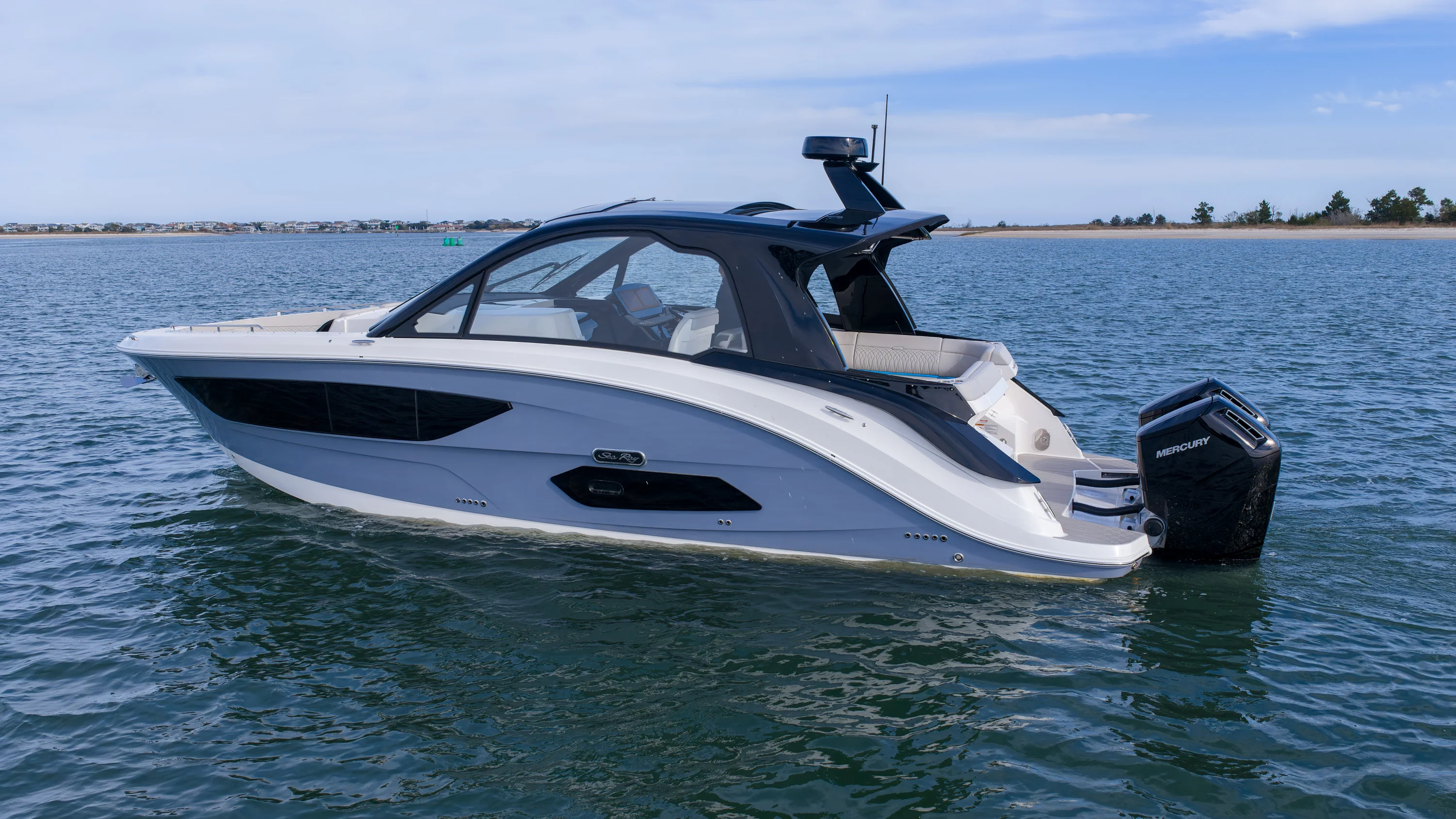 2026 Sea Ray Sundancer 370 Outboard Image Thumbnail #4