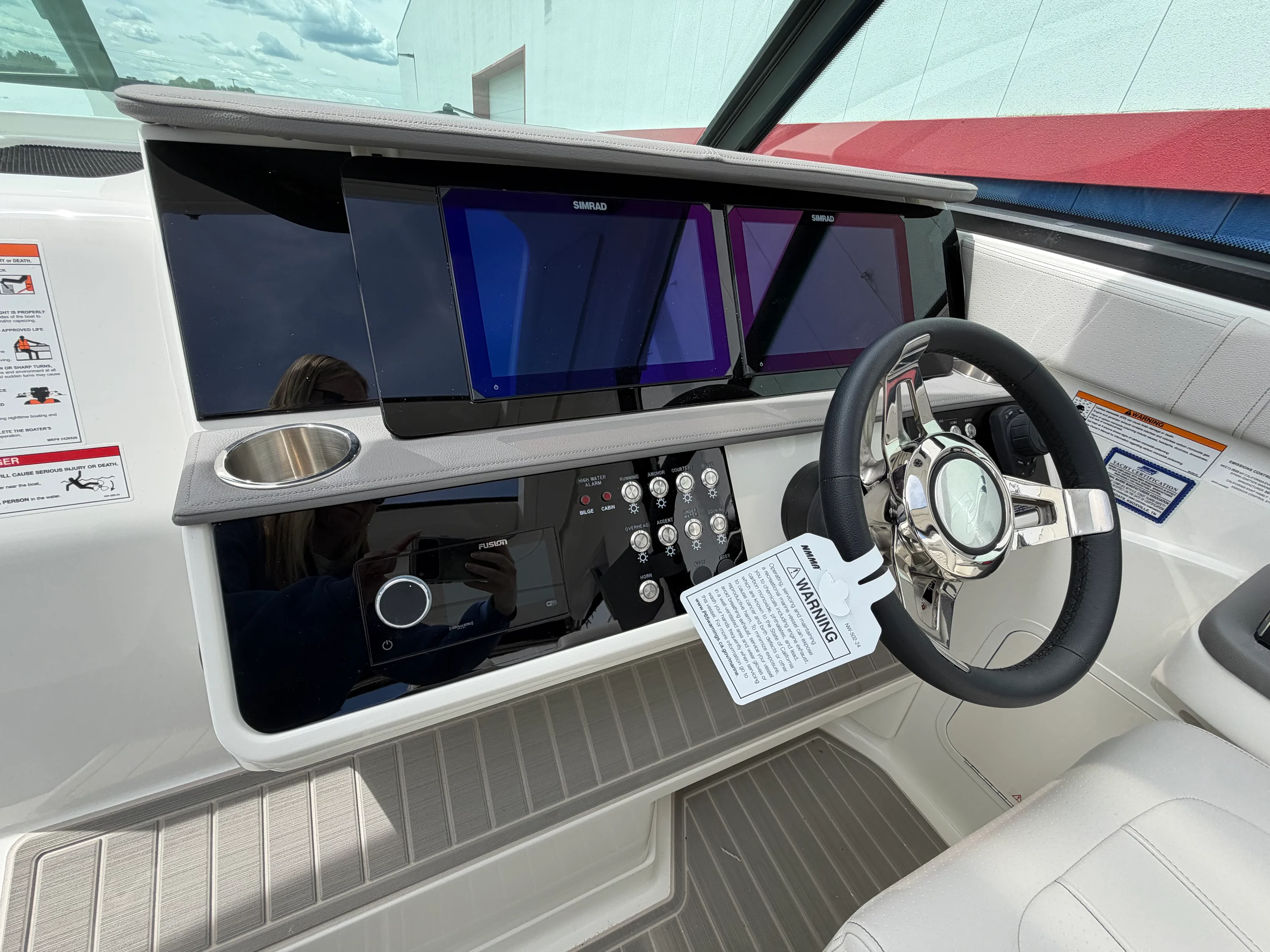 2026 Sea Ray Sundancer 320 Image Thumbnail #29