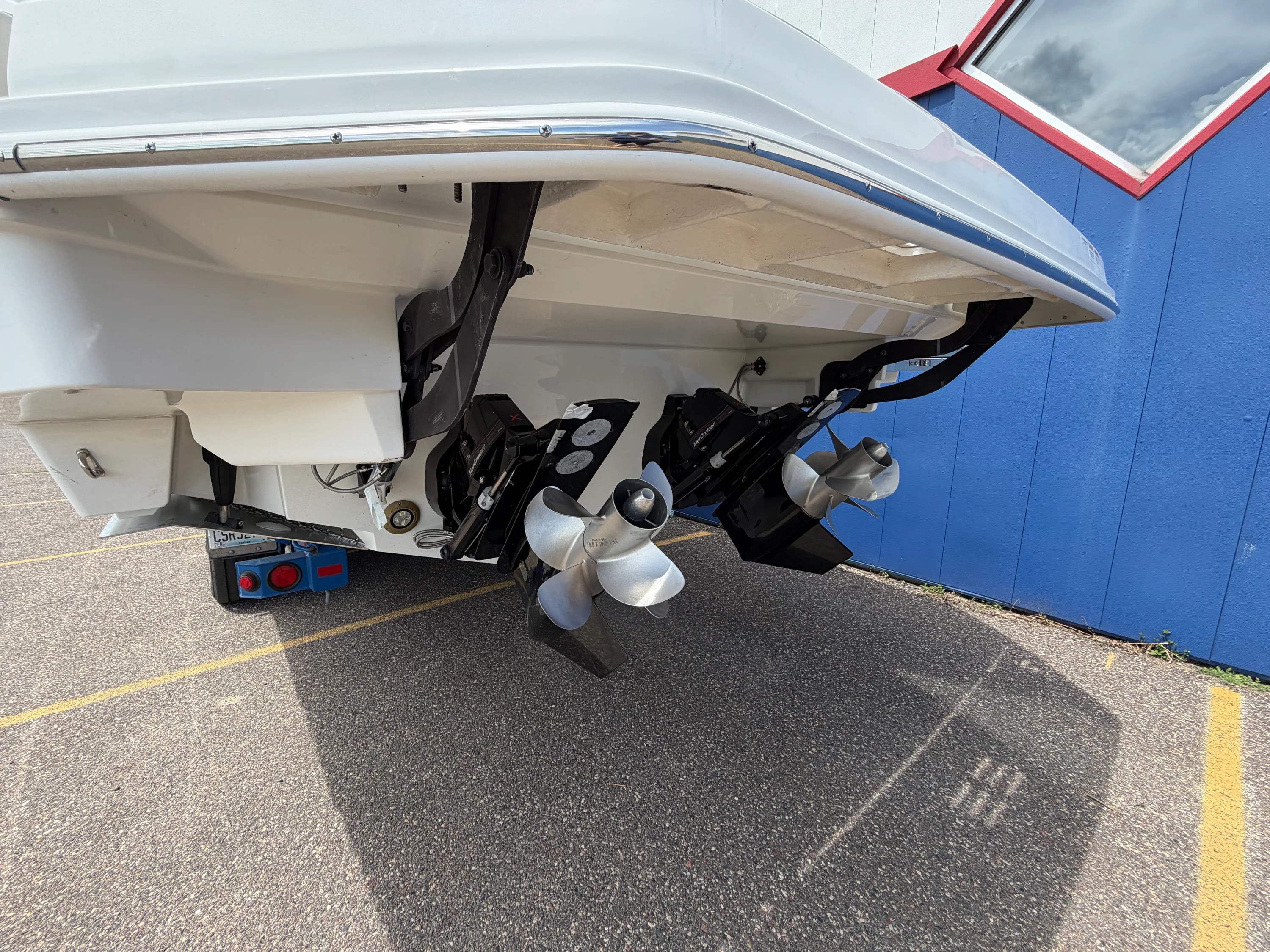 2026 Sea Ray Sundancer 320 Image Thumbnail #6