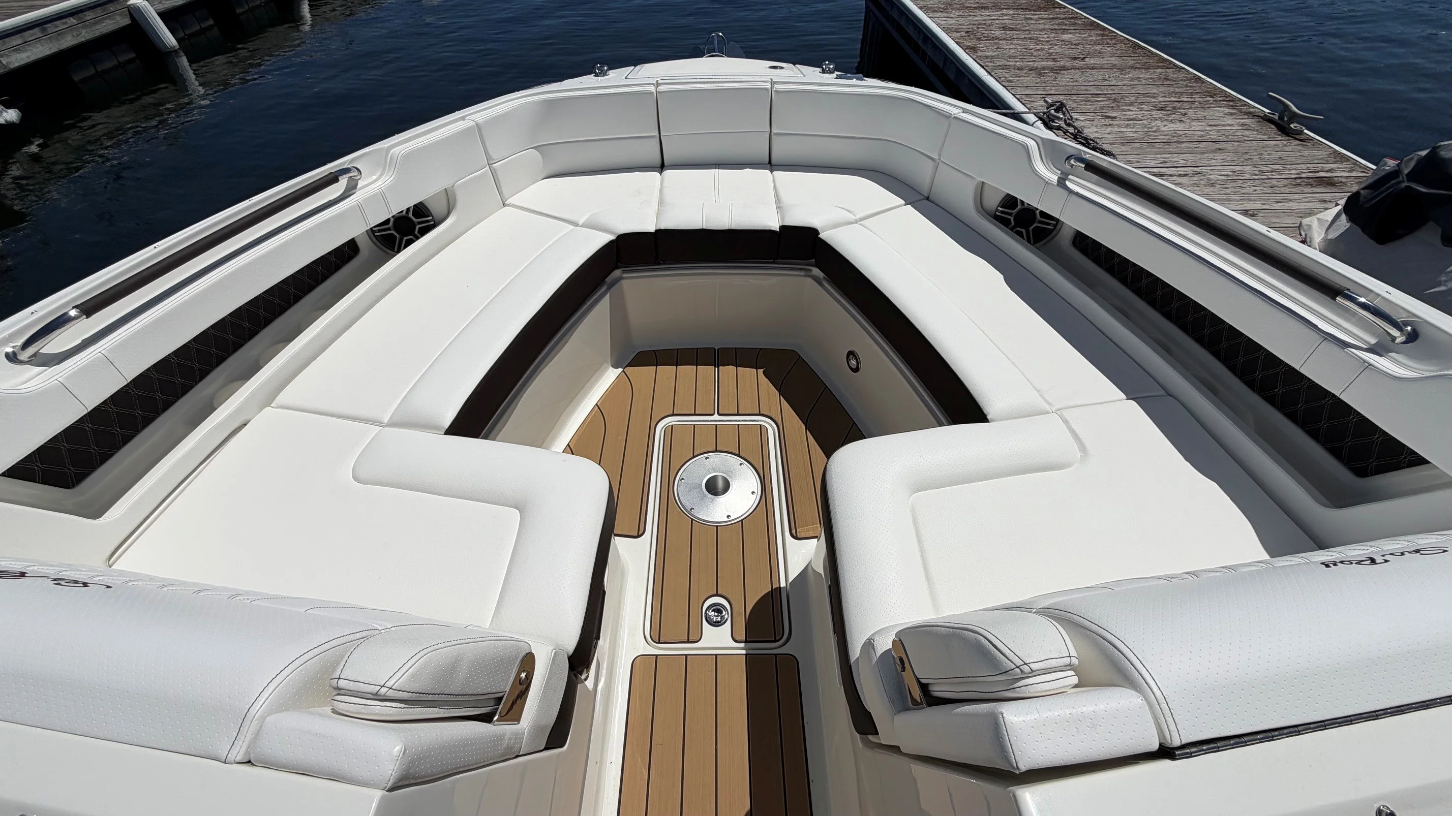 2026 Sea Ray SLX 310 Image Thumbnail #20