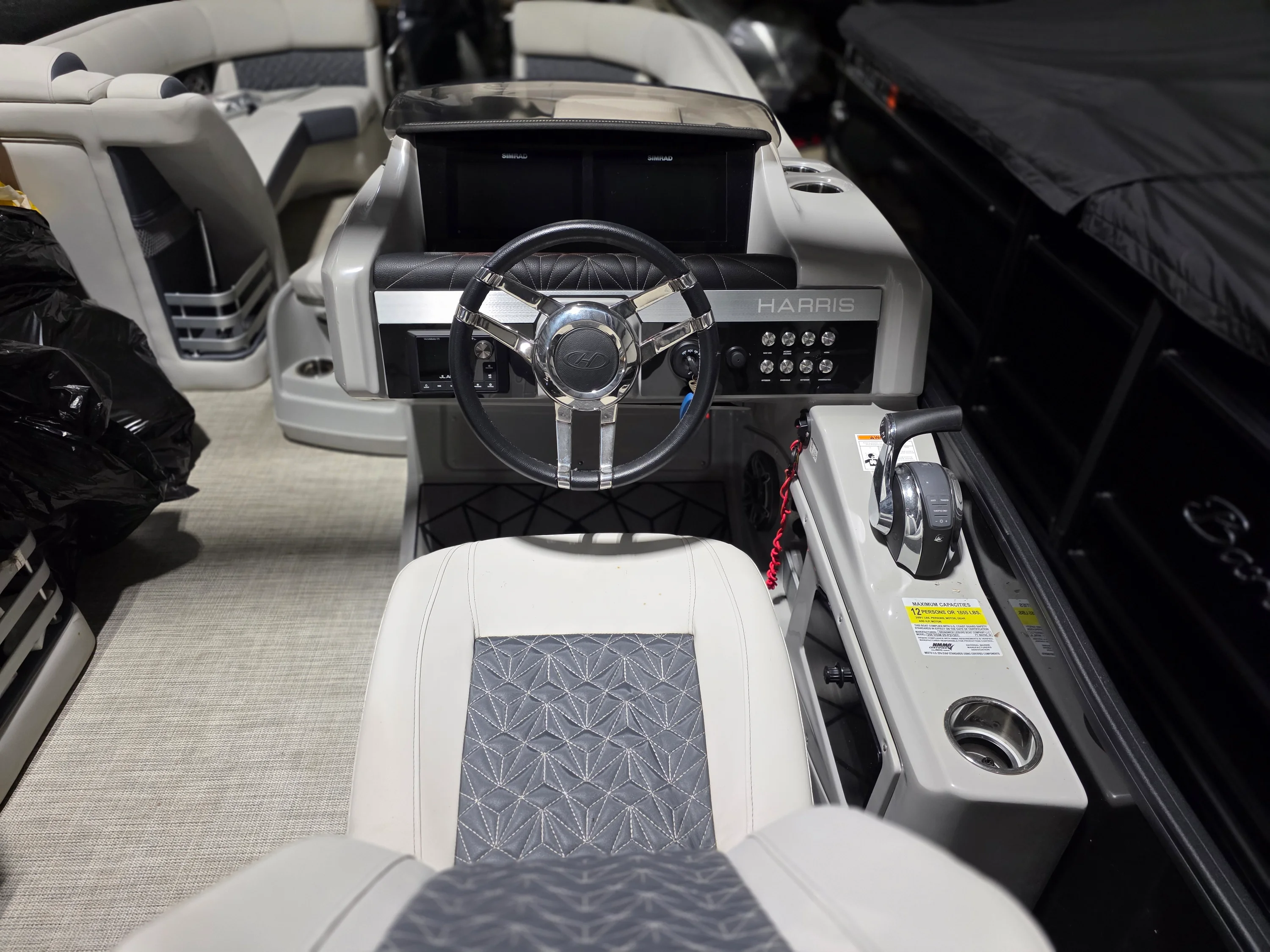 2022 Harris 250 GM SL TRITOON Image Thumbnail #5