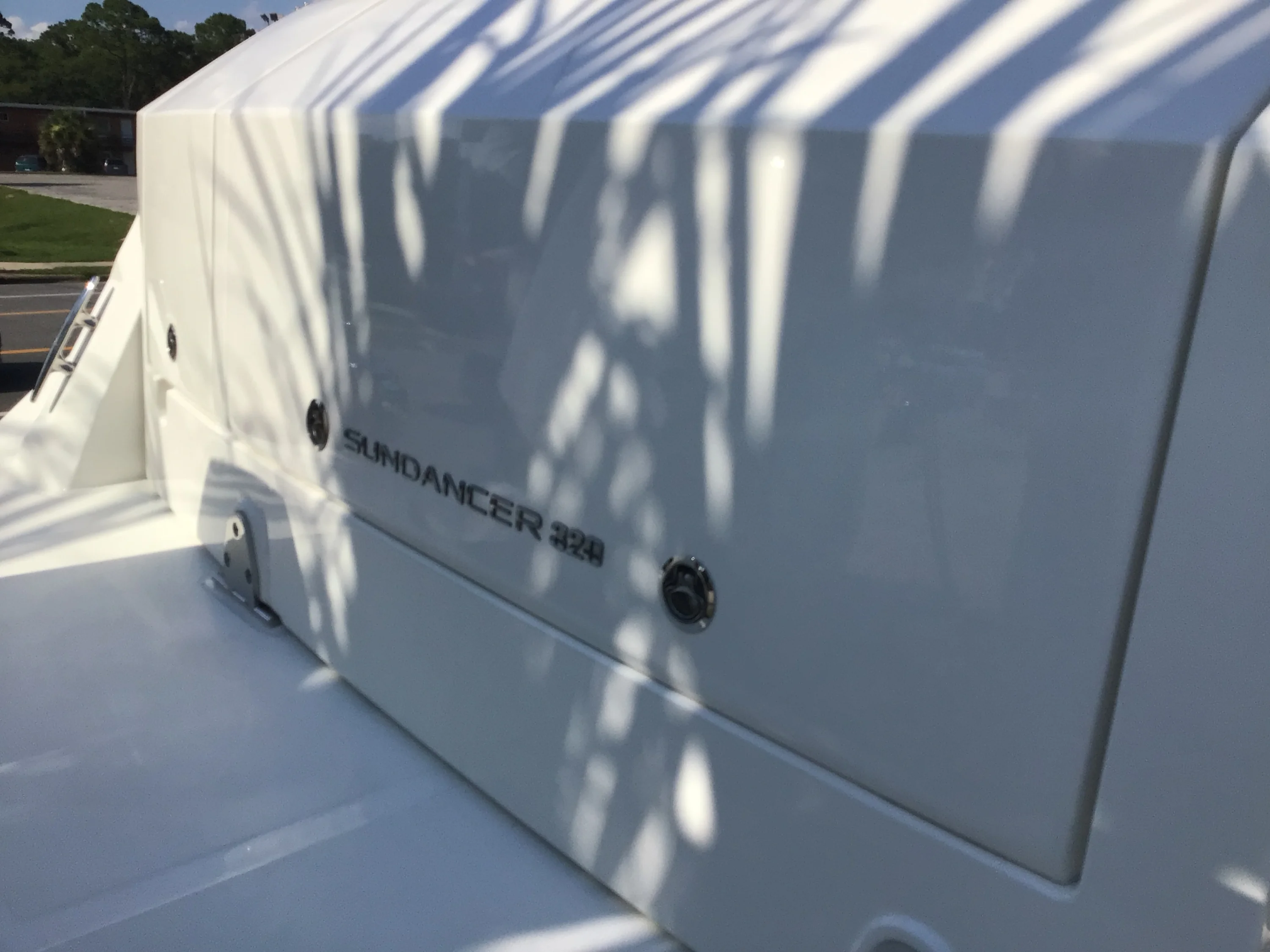 2026 Sea Ray Sundancer 320 Outboard Image Thumbnail #5