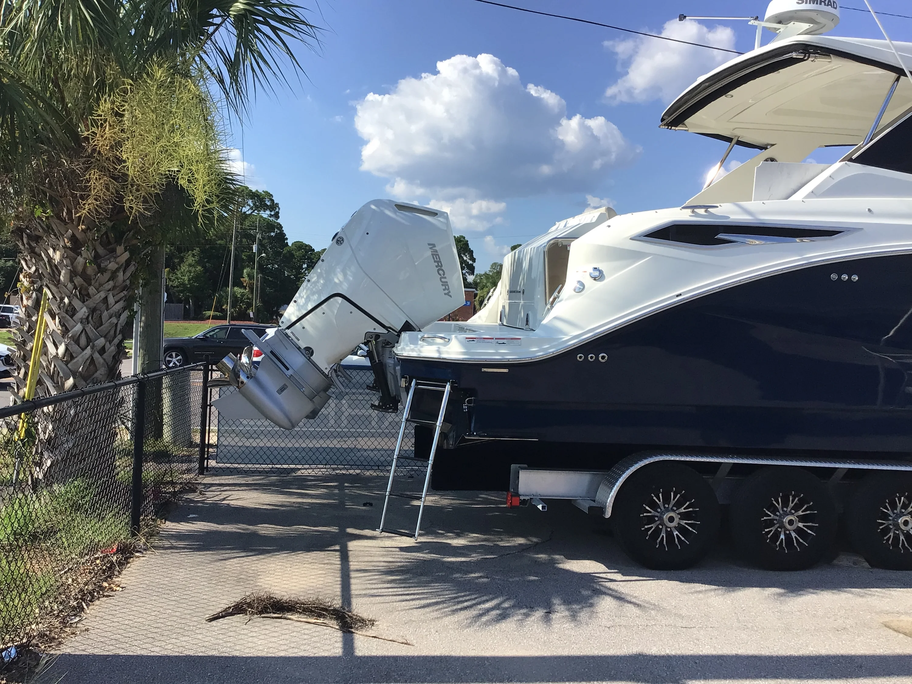 2026 Sea Ray Sundancer 320 Outboard Image Thumbnail #1