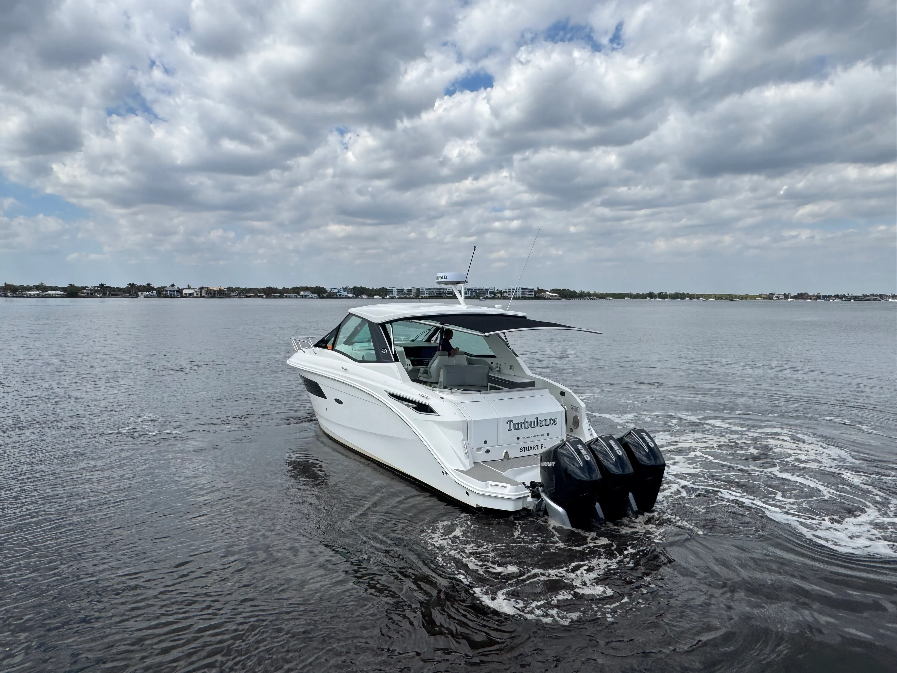 2023 Sea Ray 320 SUNDANCER OB Image Thumbnail #11