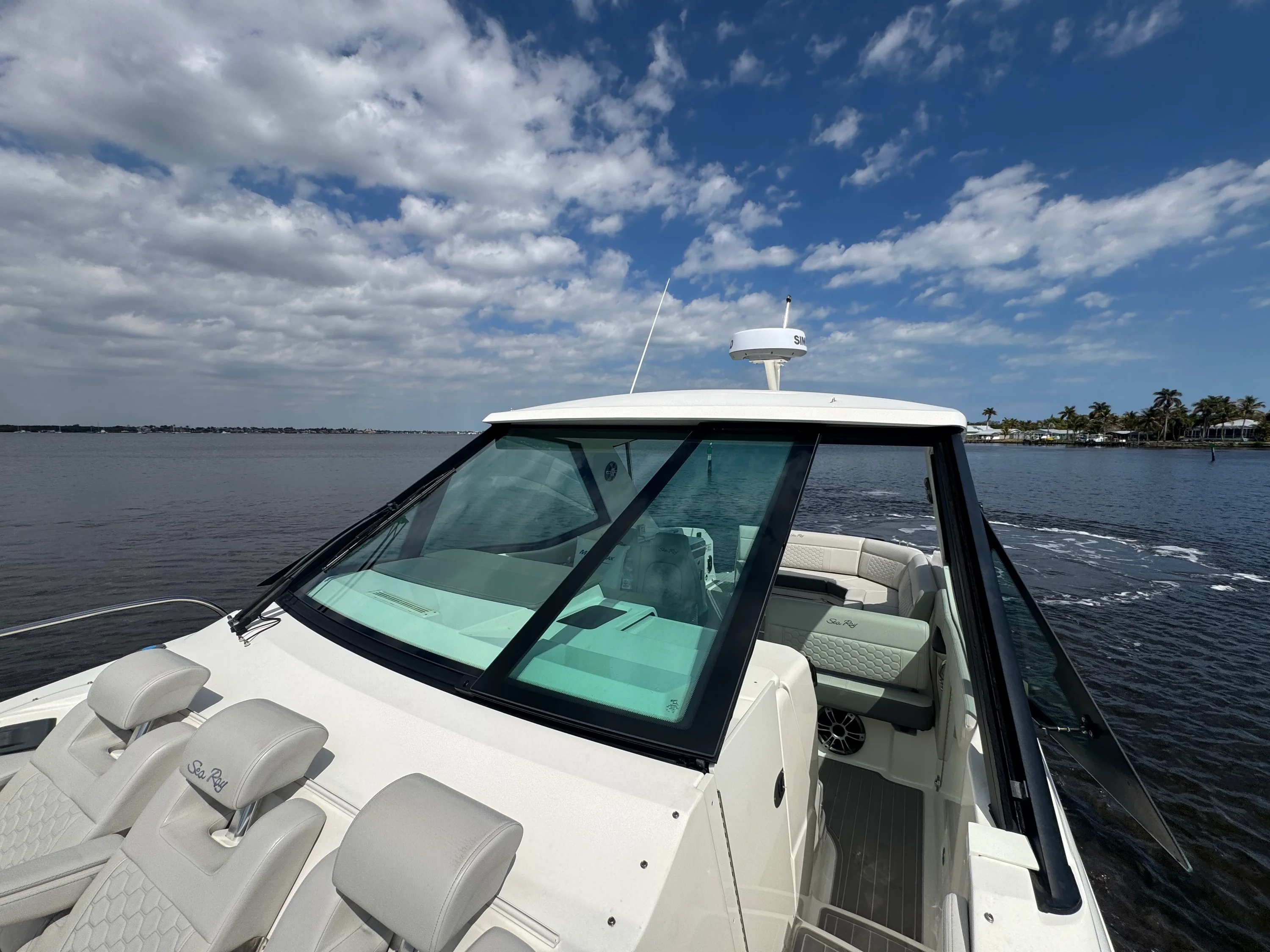 2023 Sea Ray 320 SUNDANCER OB Image Thumbnail #52