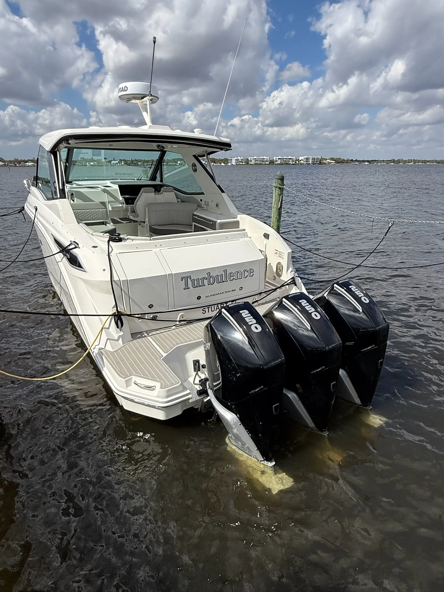 2023 Sea Ray 320 SUNDANCER OB Image Thumbnail #6