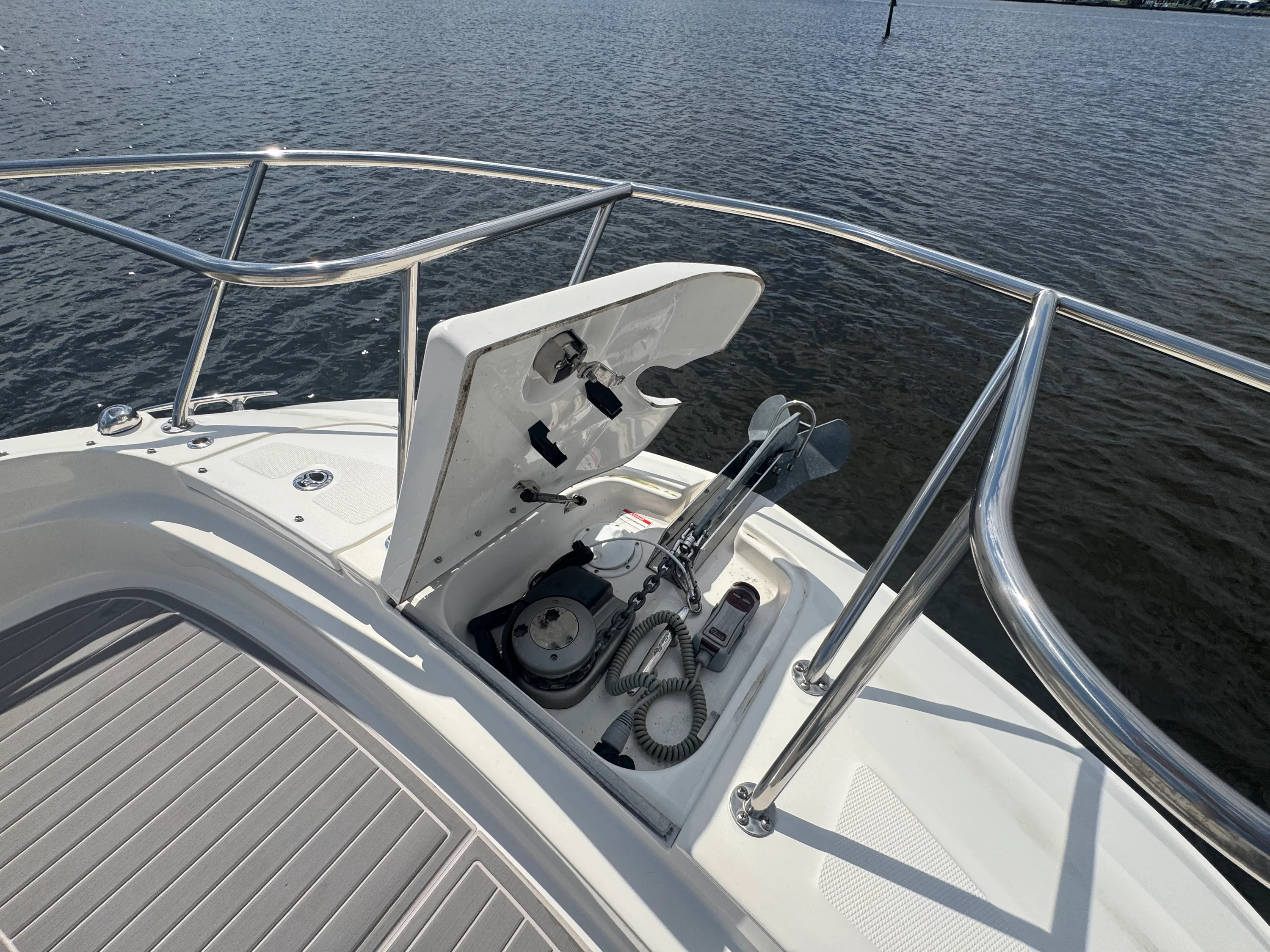 2023 Sea Ray 320 SUNDANCER OB Image Thumbnail #47